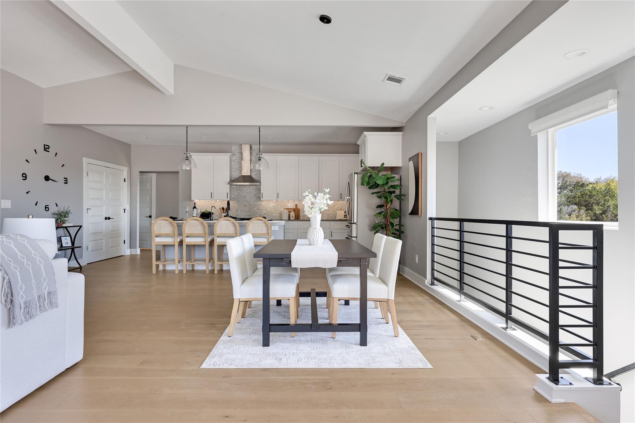 20800 Jones CV