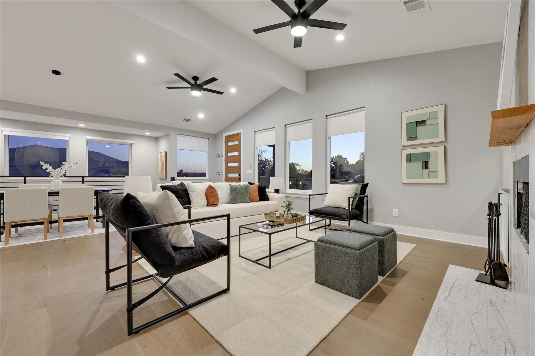 20800 Jones CV