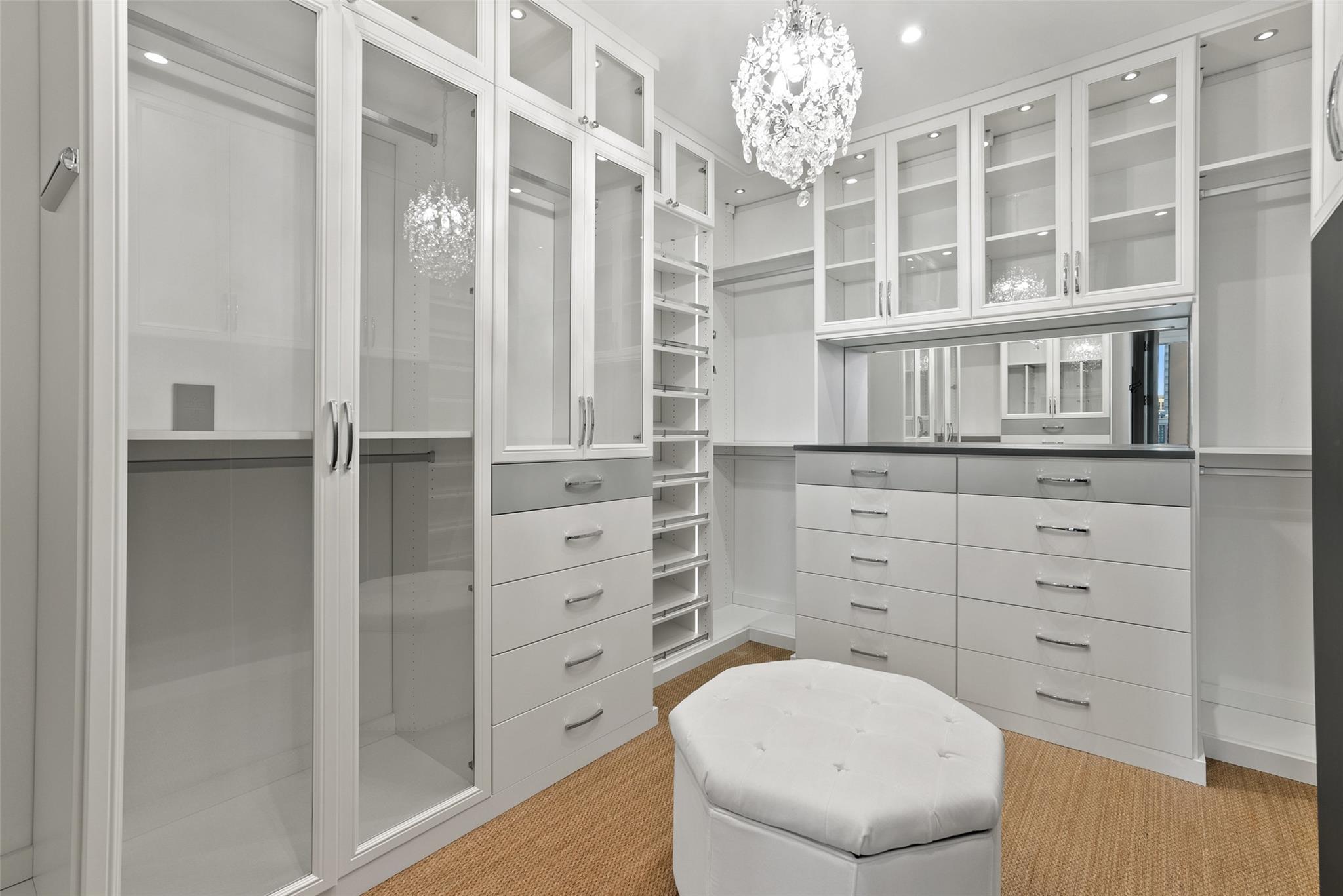 210 Lavaca ST # 2505