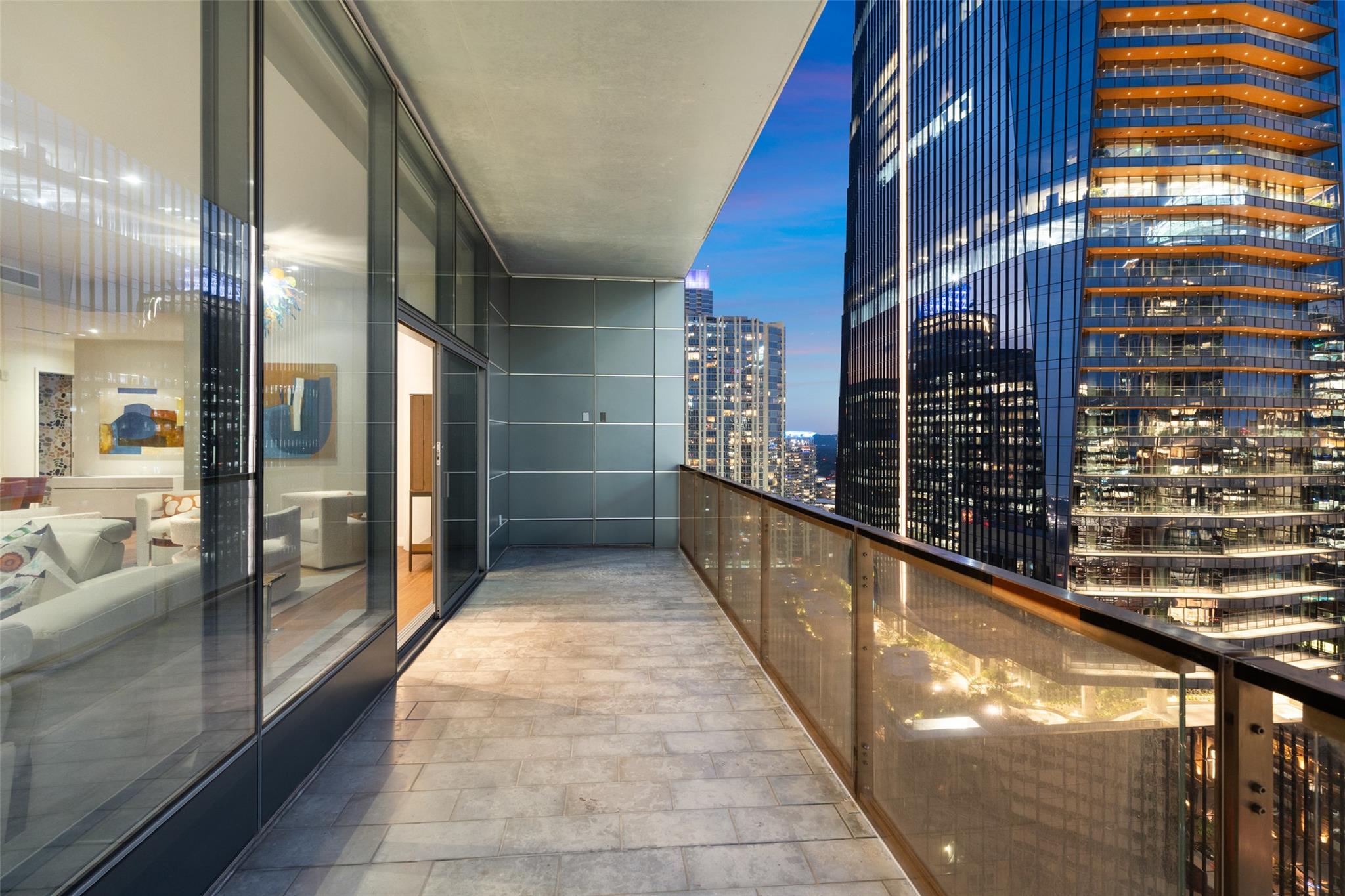 210 Lavaca ST # 2505