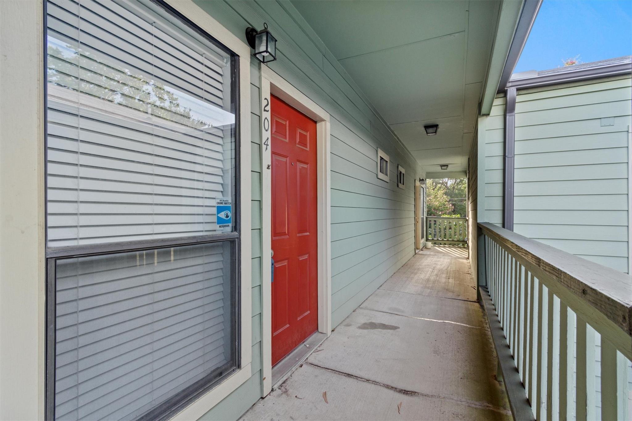 3206 King ST # 204
