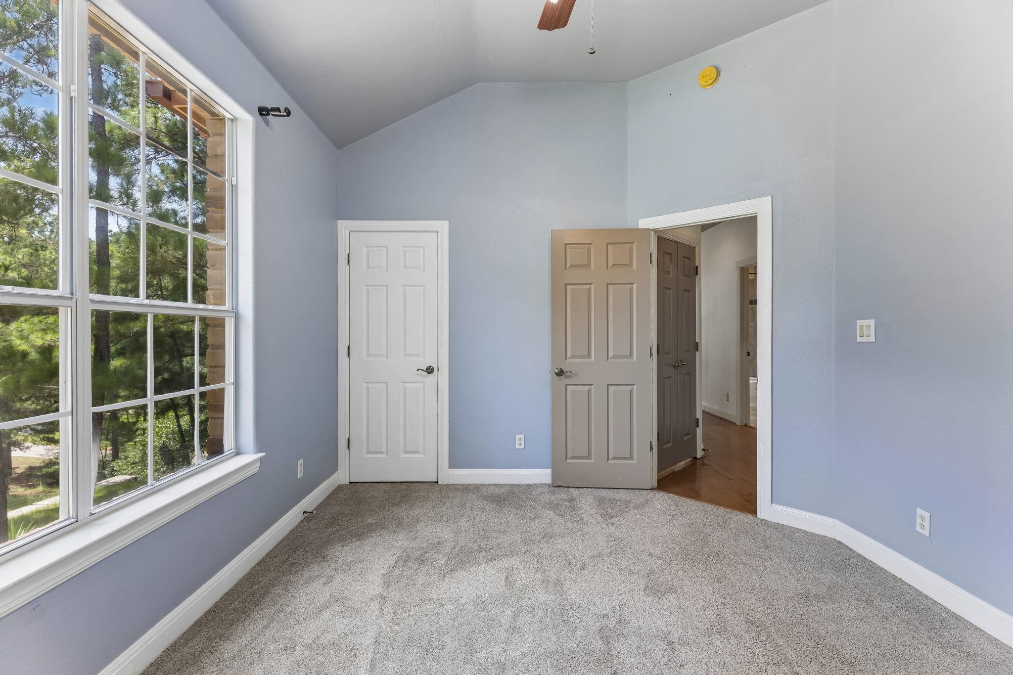 138 Papawai DR