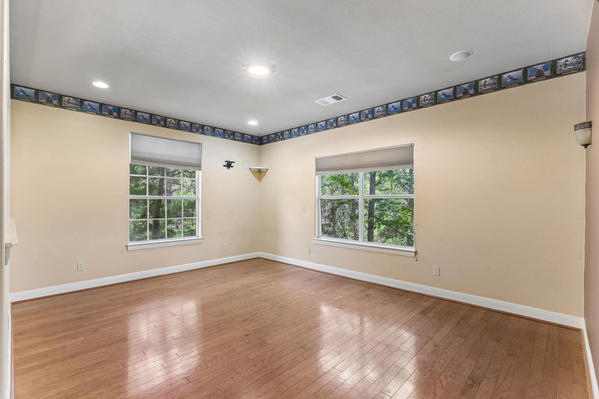 138 Papawai DR