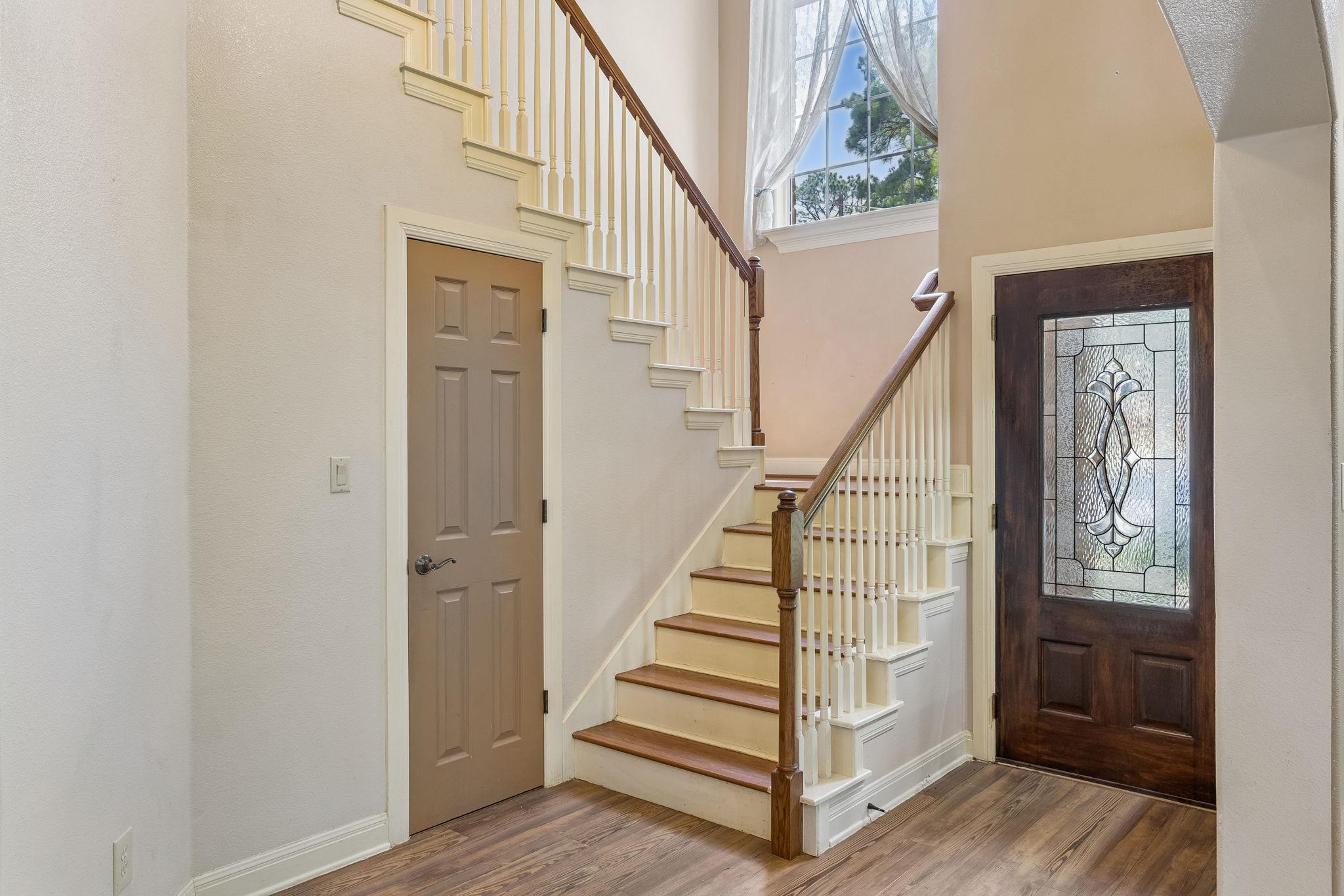 138 Papawai DR