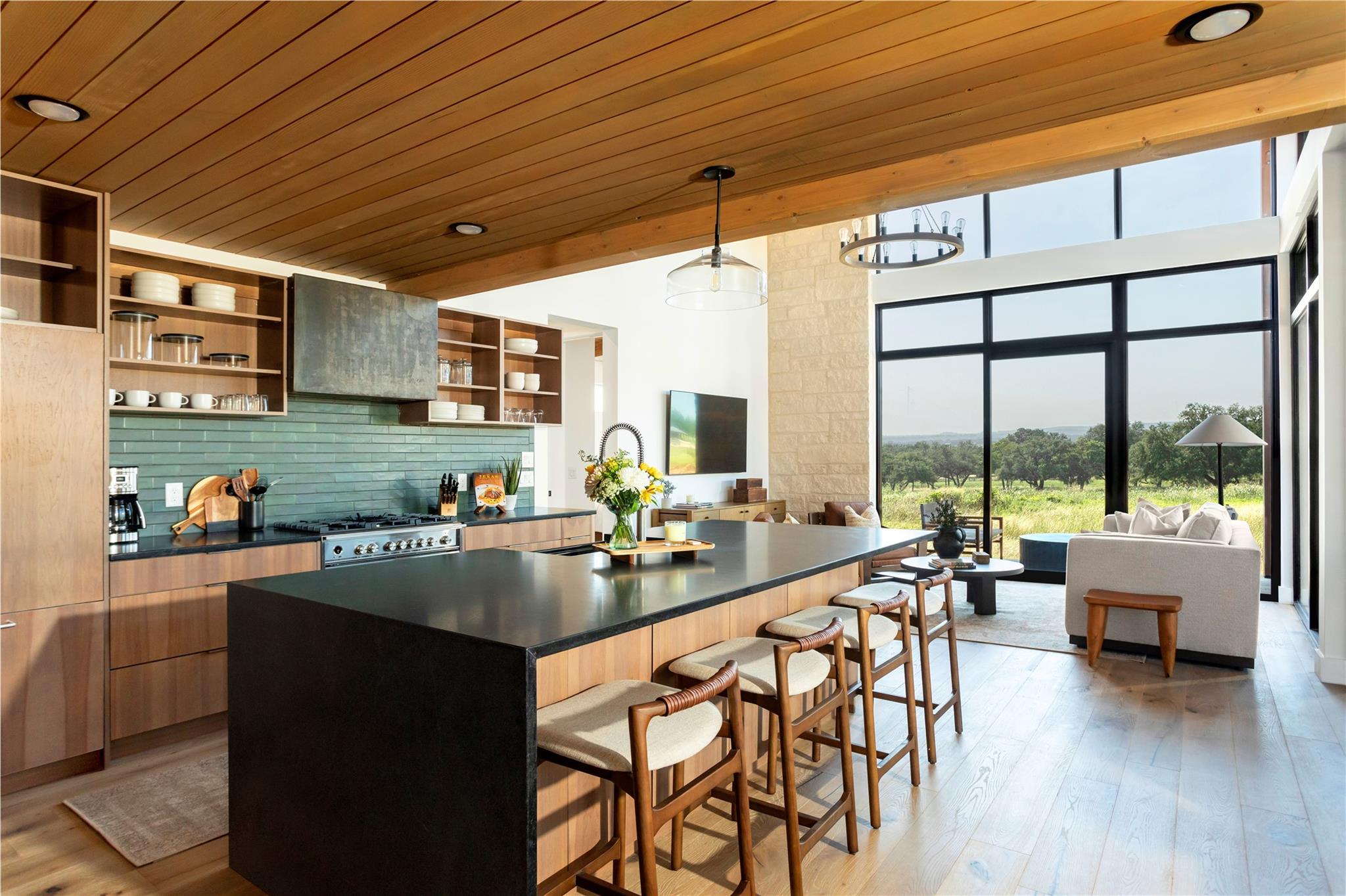 9361 W Us Highway 290 # 3