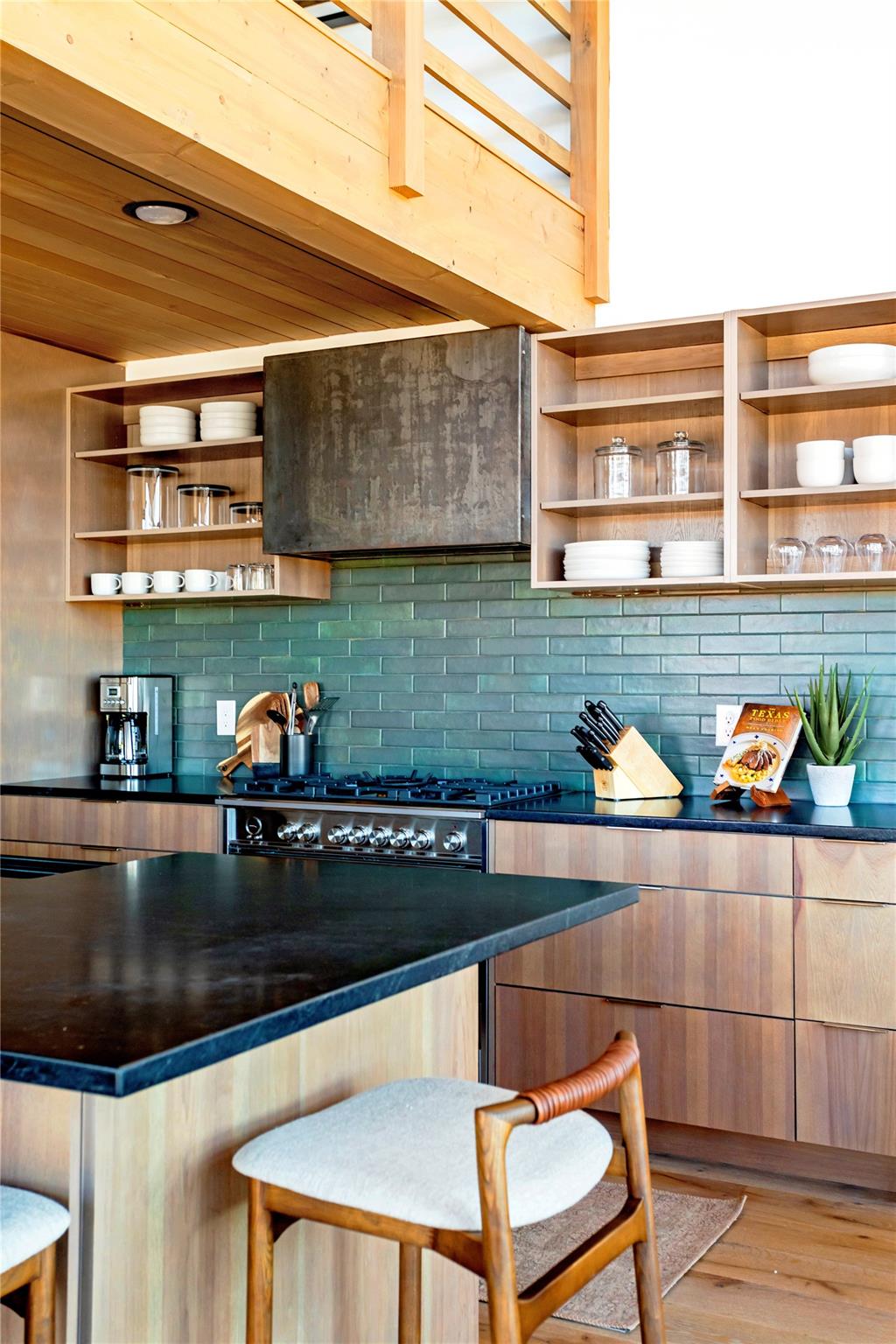 9361 W Us Highway 290 # 3