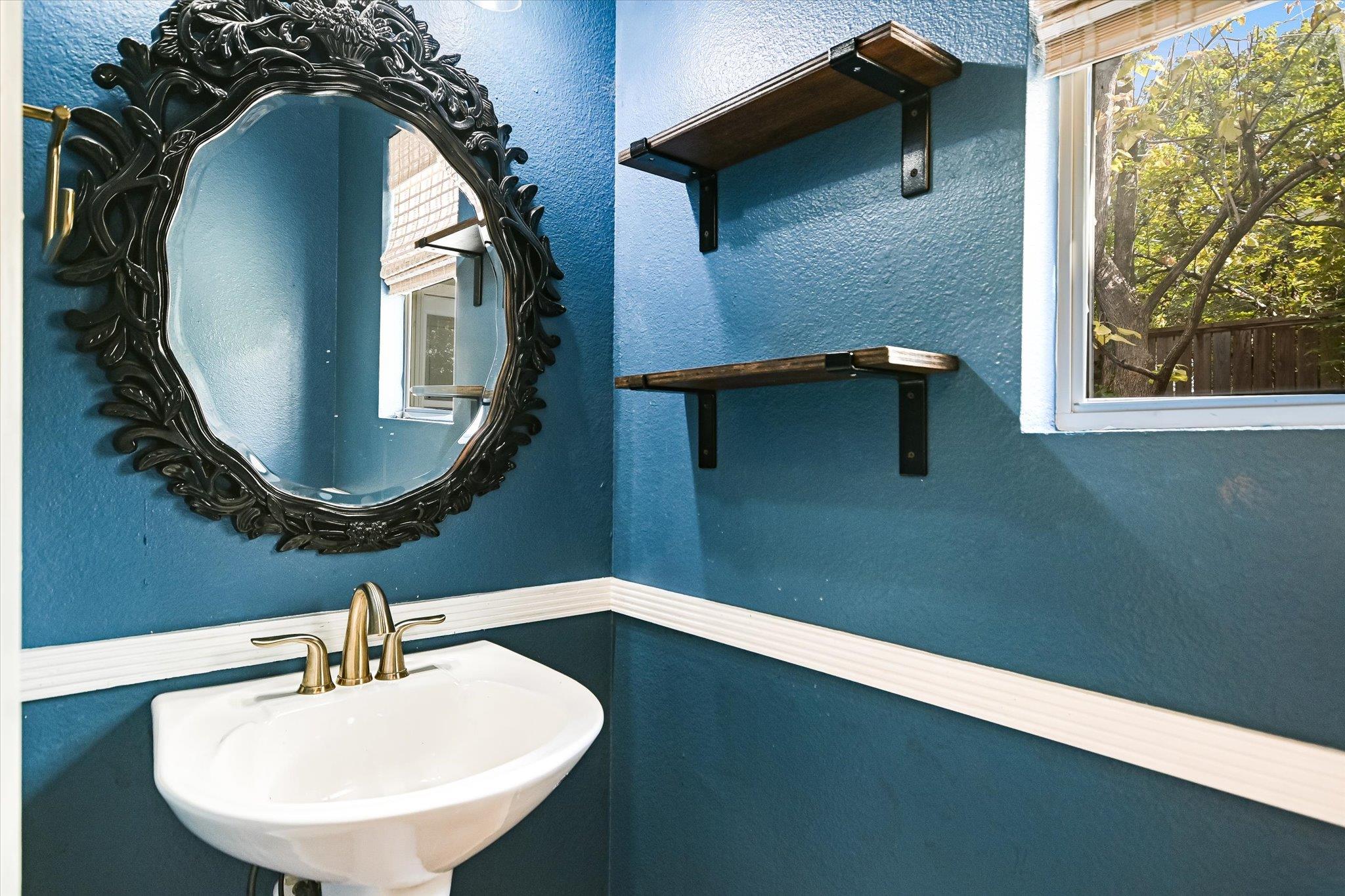 1193 Curve ST, Austin