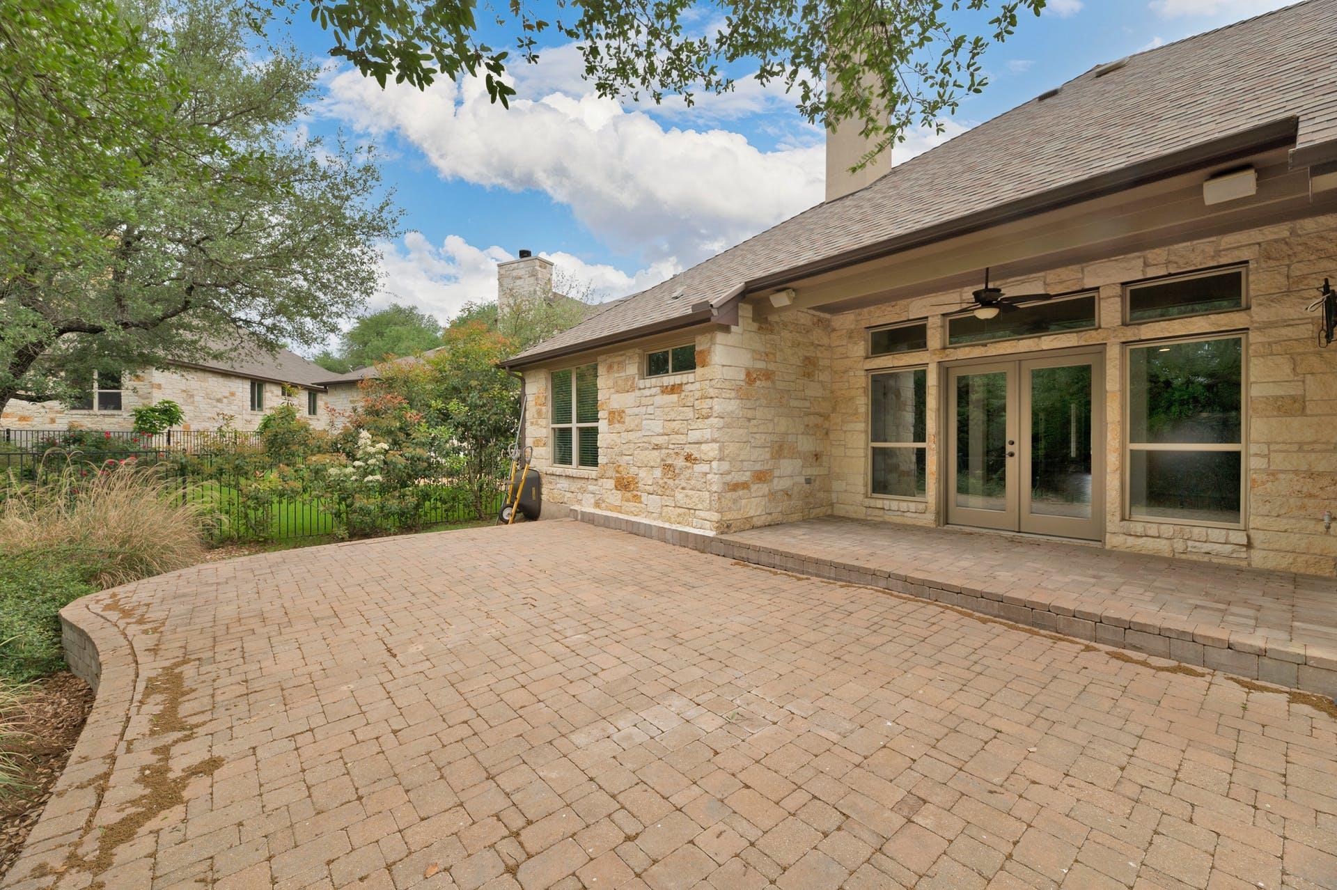 4917A Pyrenees PASS