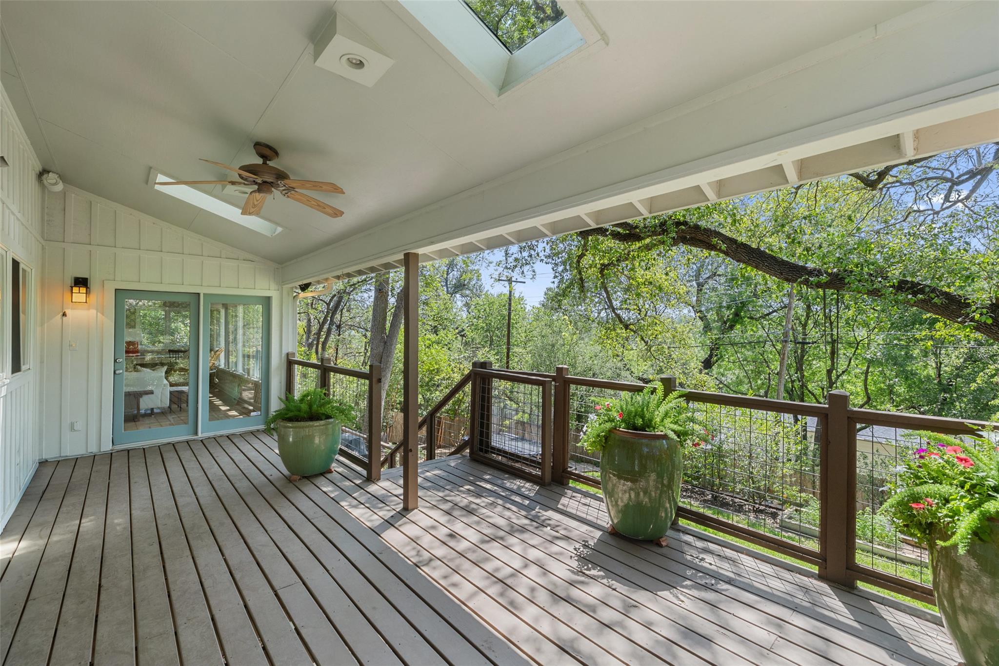 3608 Edgemont DR