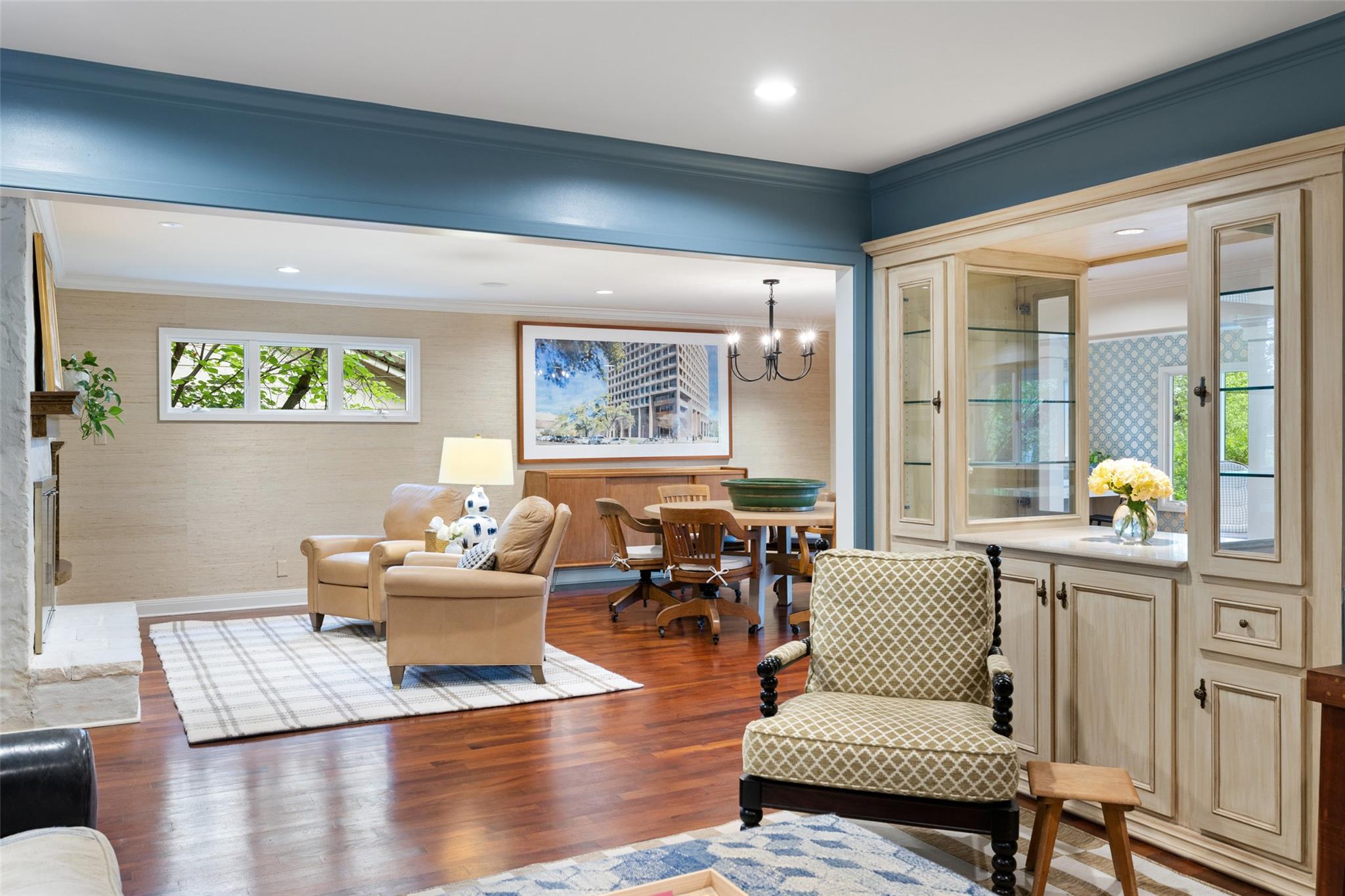 3608 Edgemont DR