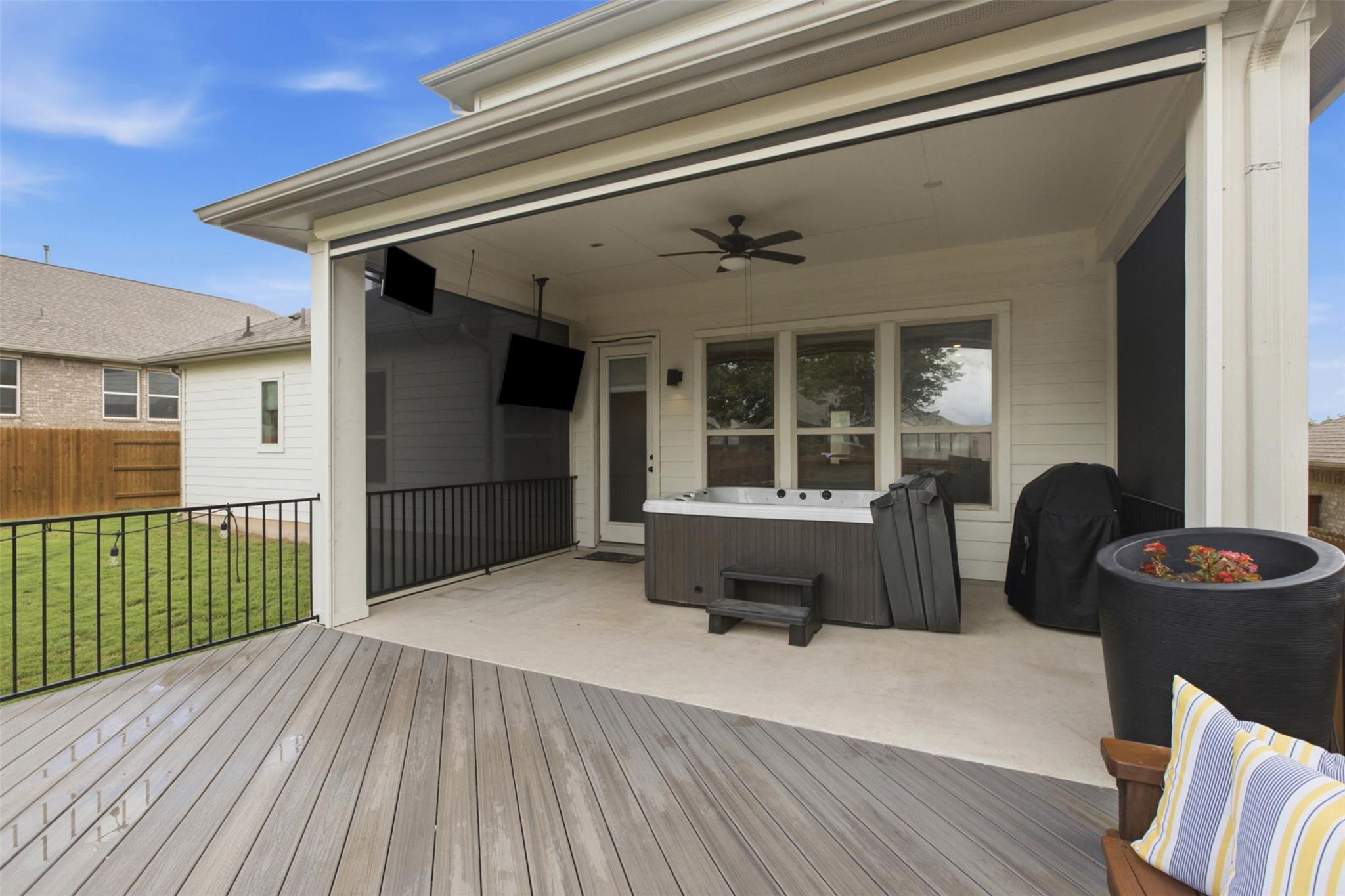 1113 Modoc WAY
