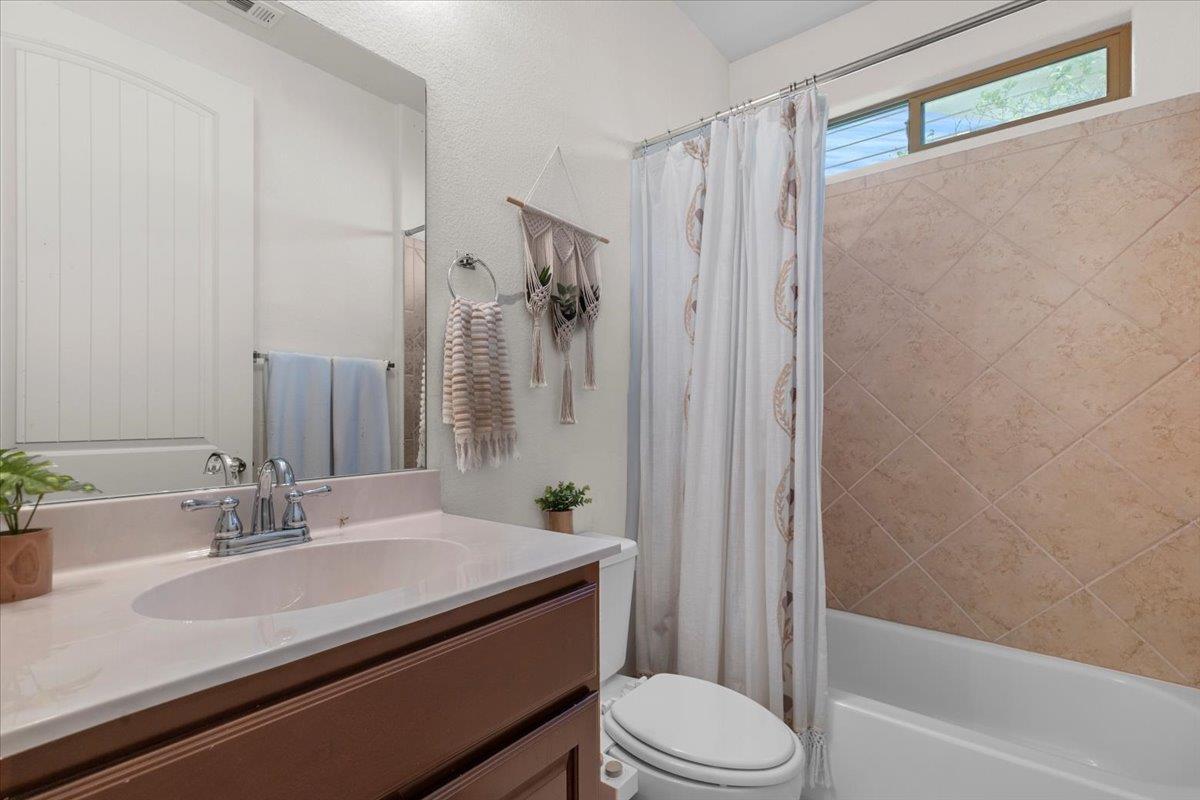 2608 Lightfoot TRL