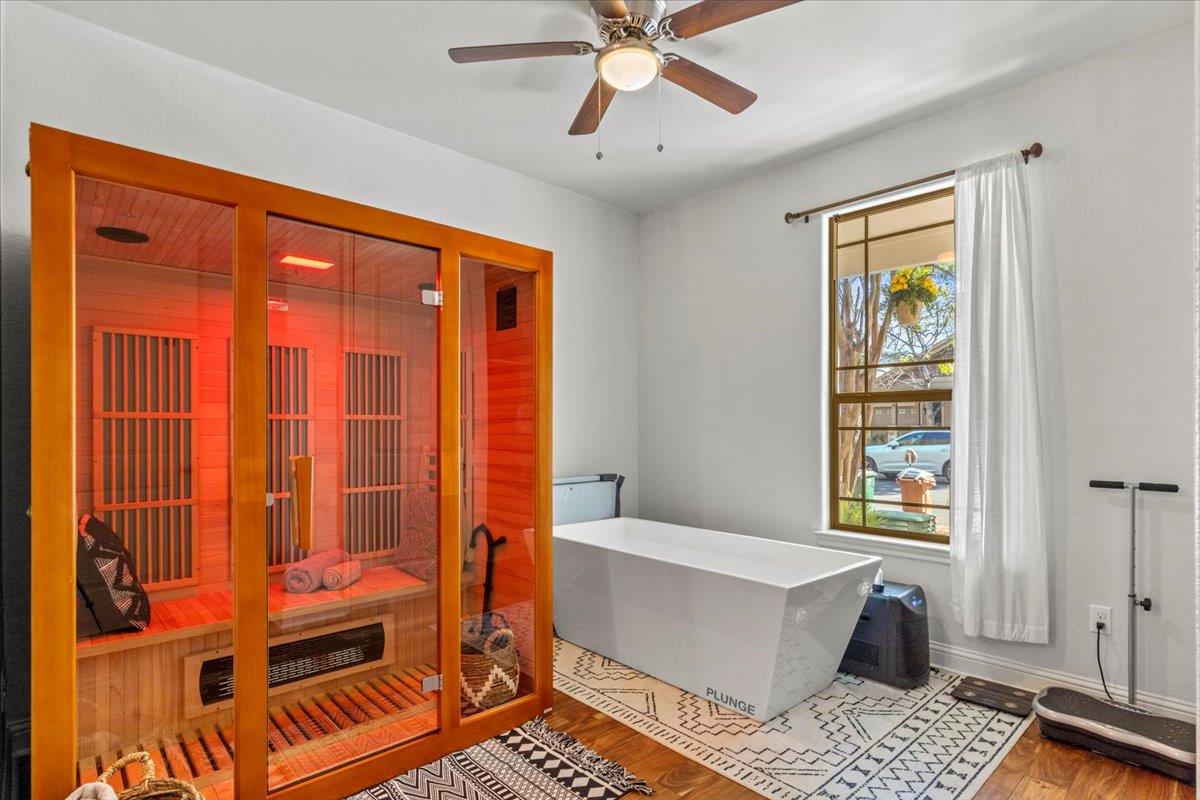 2608 Lightfoot TRL