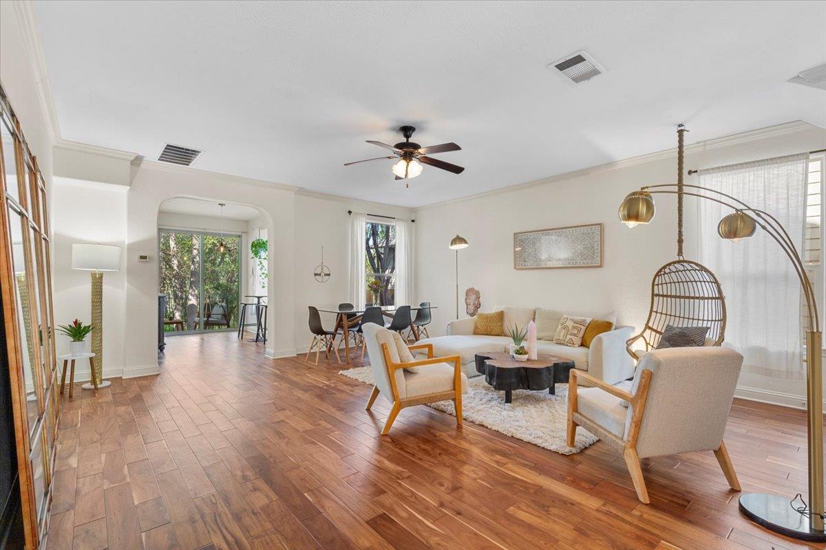 2608 Lightfoot TRL