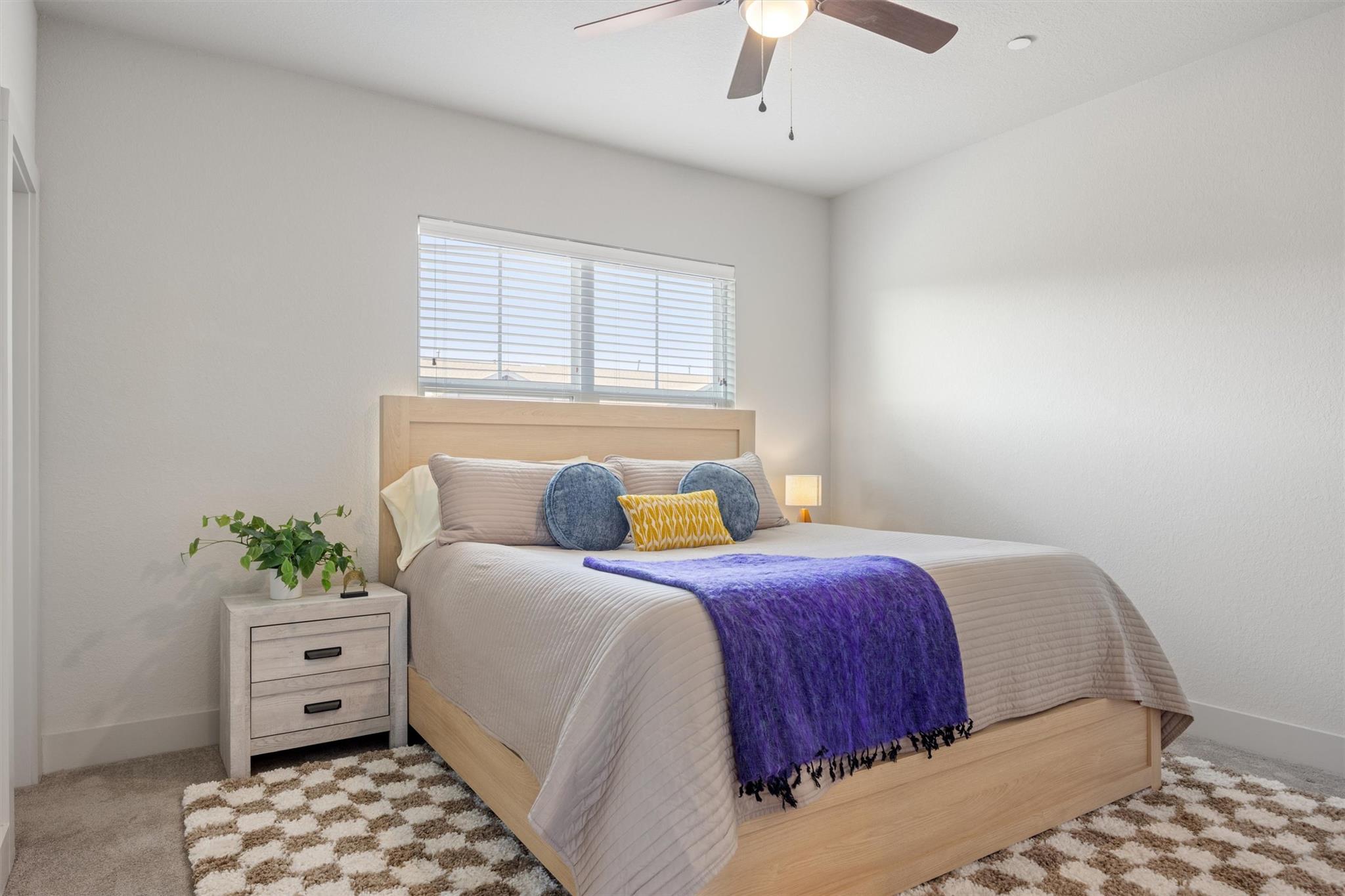 2056 Local Rebel LOOP