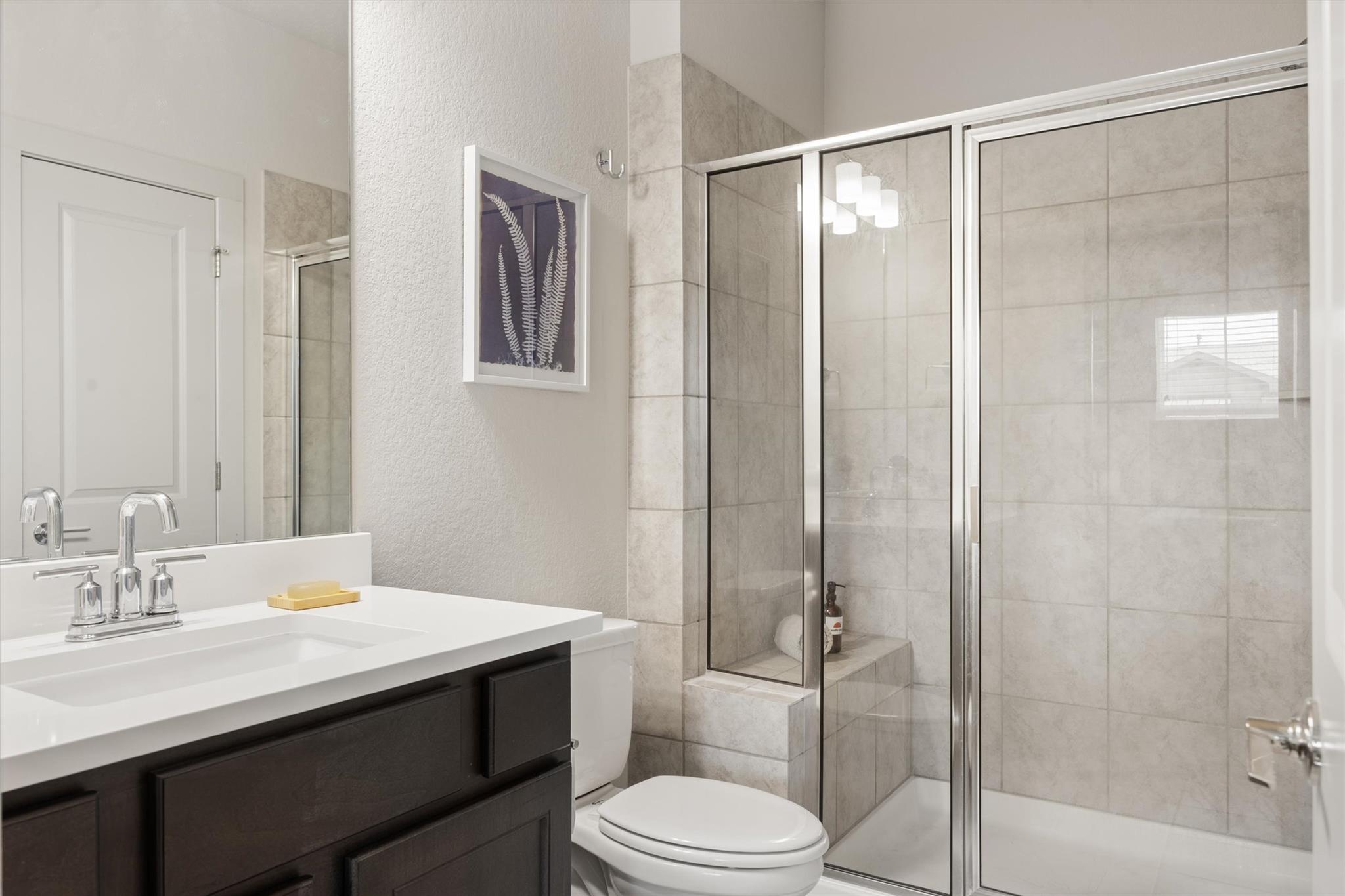 2056 Local Rebel LOOP