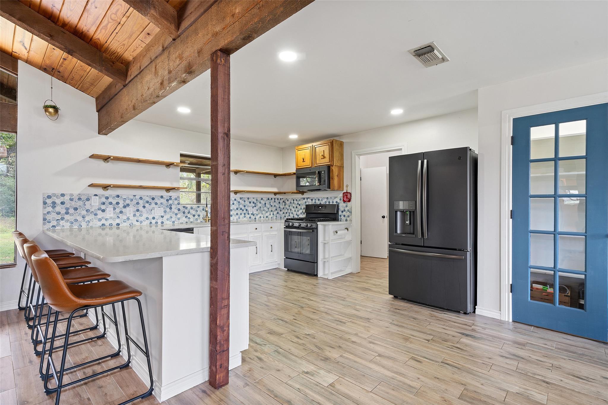 121 Merrywood LN