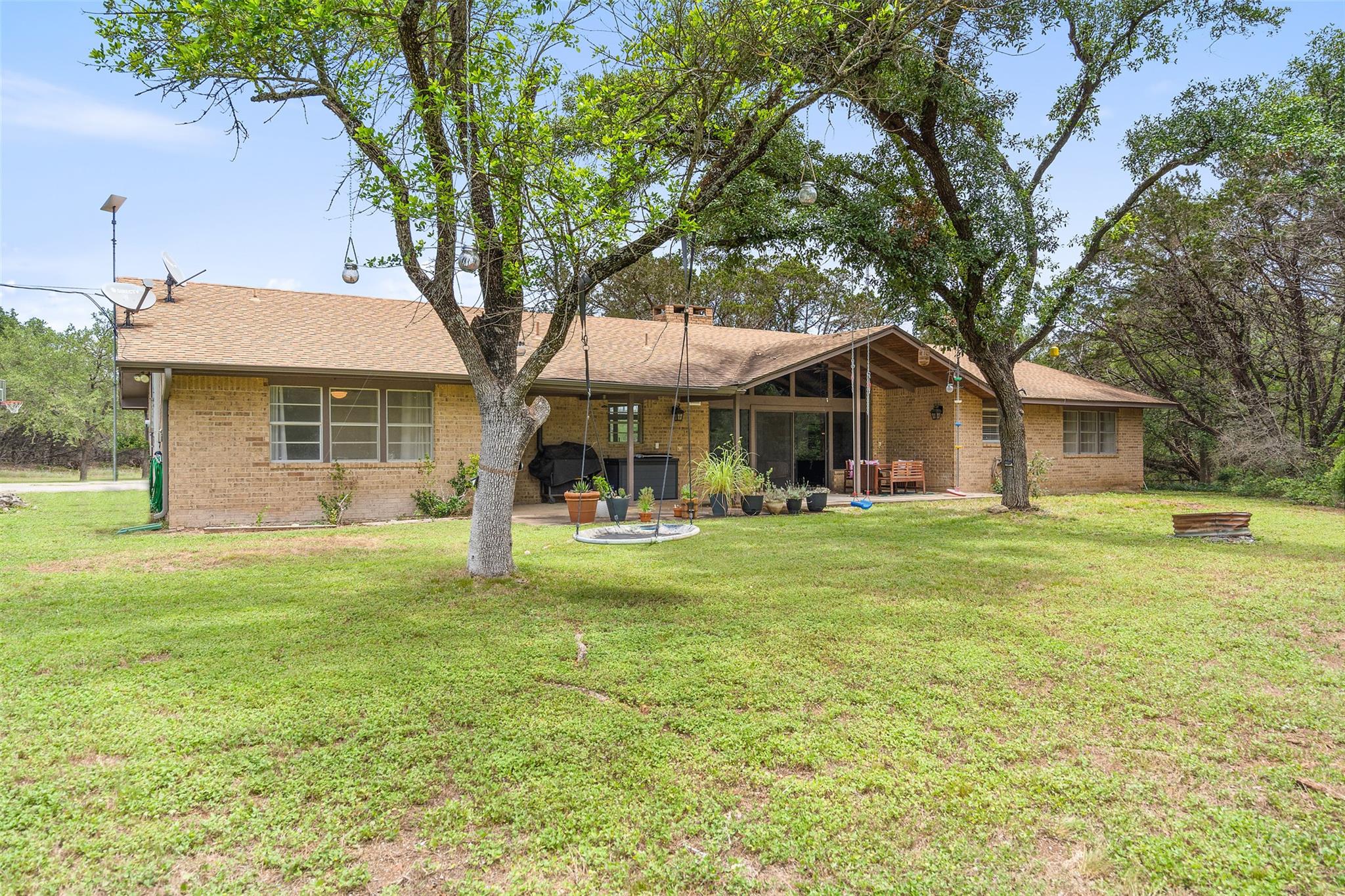 121 Merrywood LN