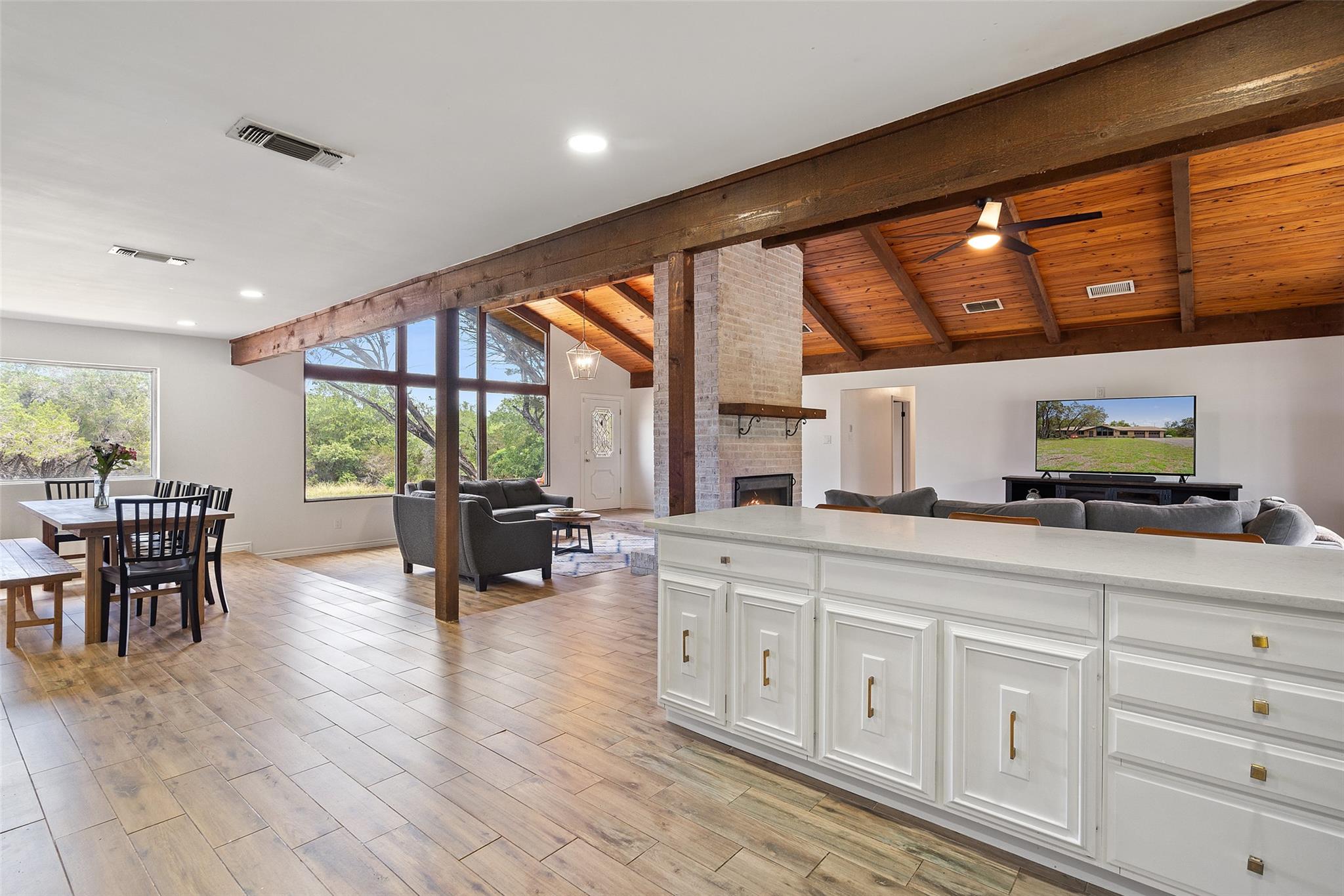 121 Merrywood LN