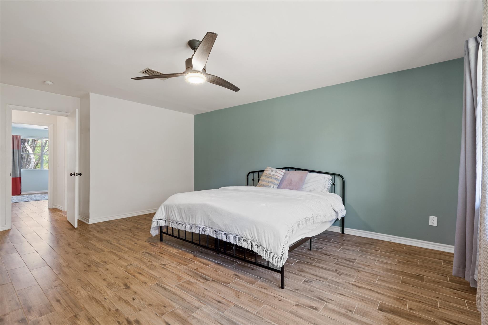 121 Merrywood LN