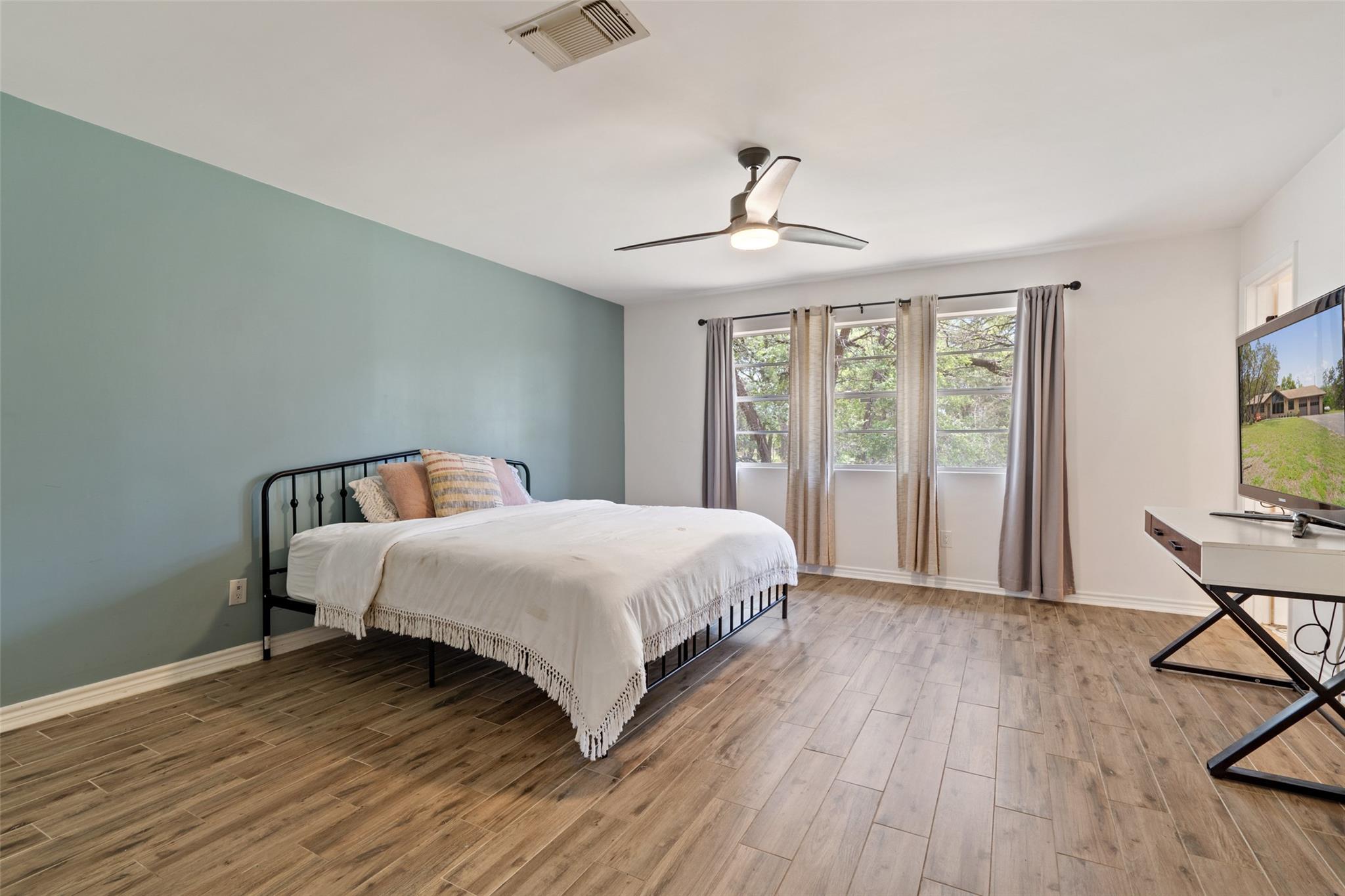 121 Merrywood LN