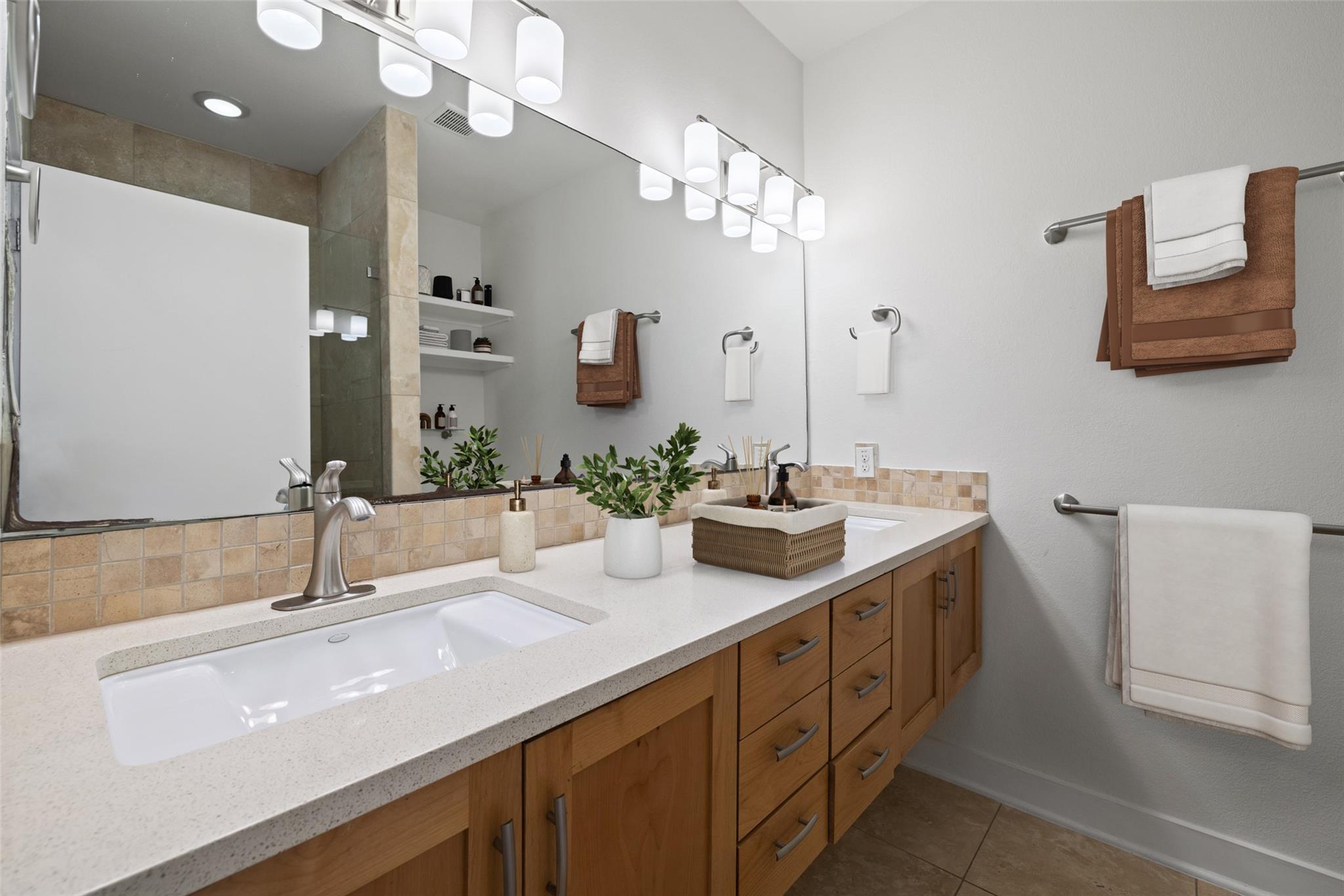 2410 Sharon LN # A, Austin Unit: A