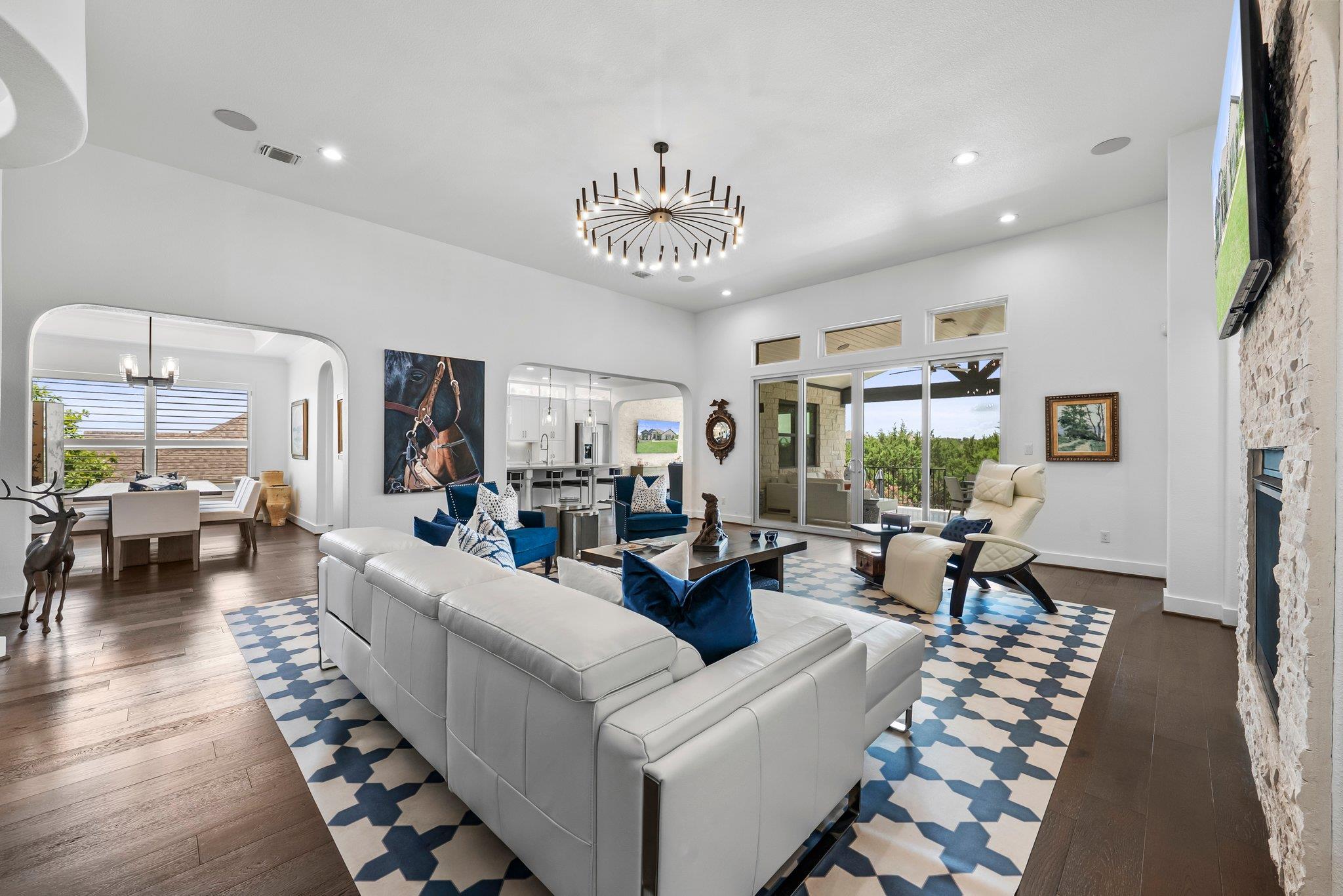 203 Blackstone CV