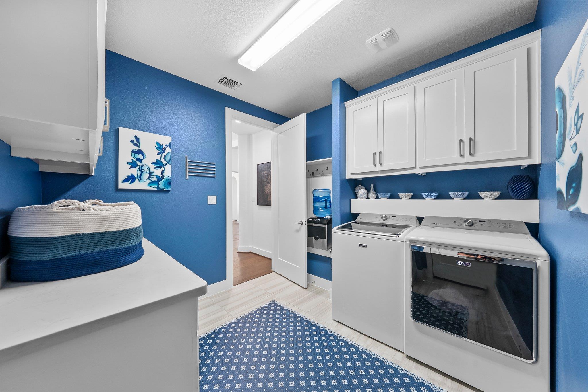 203 Blackstone CV