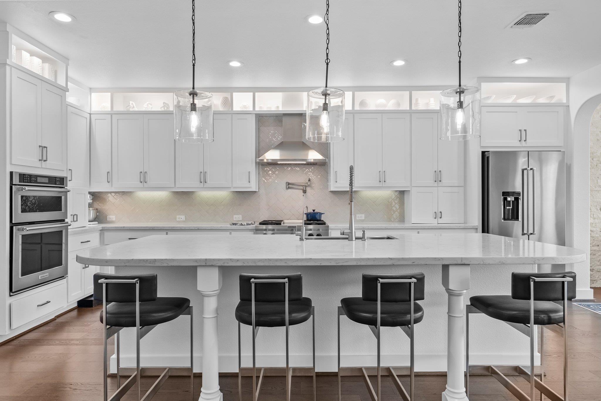 203 Blackstone CV