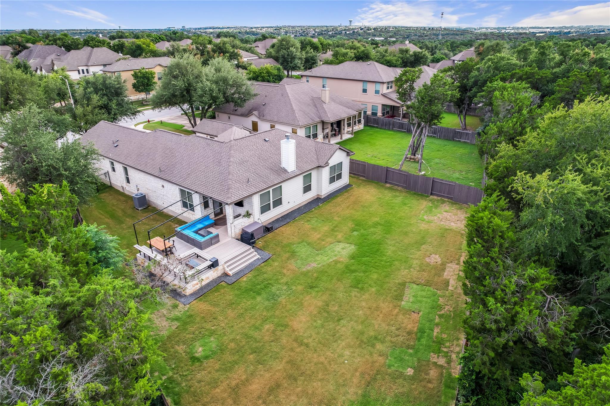 2611 Honey Springs LN