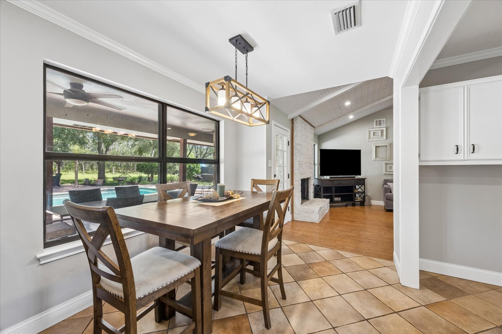 208 Maple DR