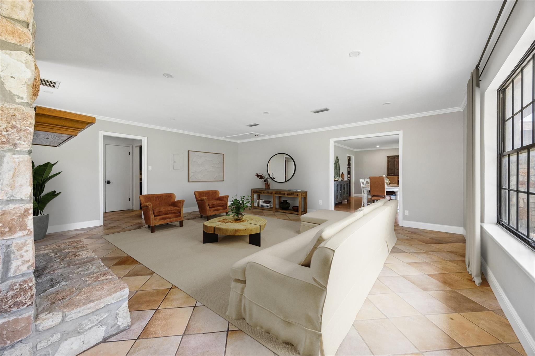 208 Maple DR