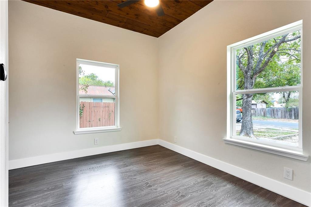 6311 Felix Ave