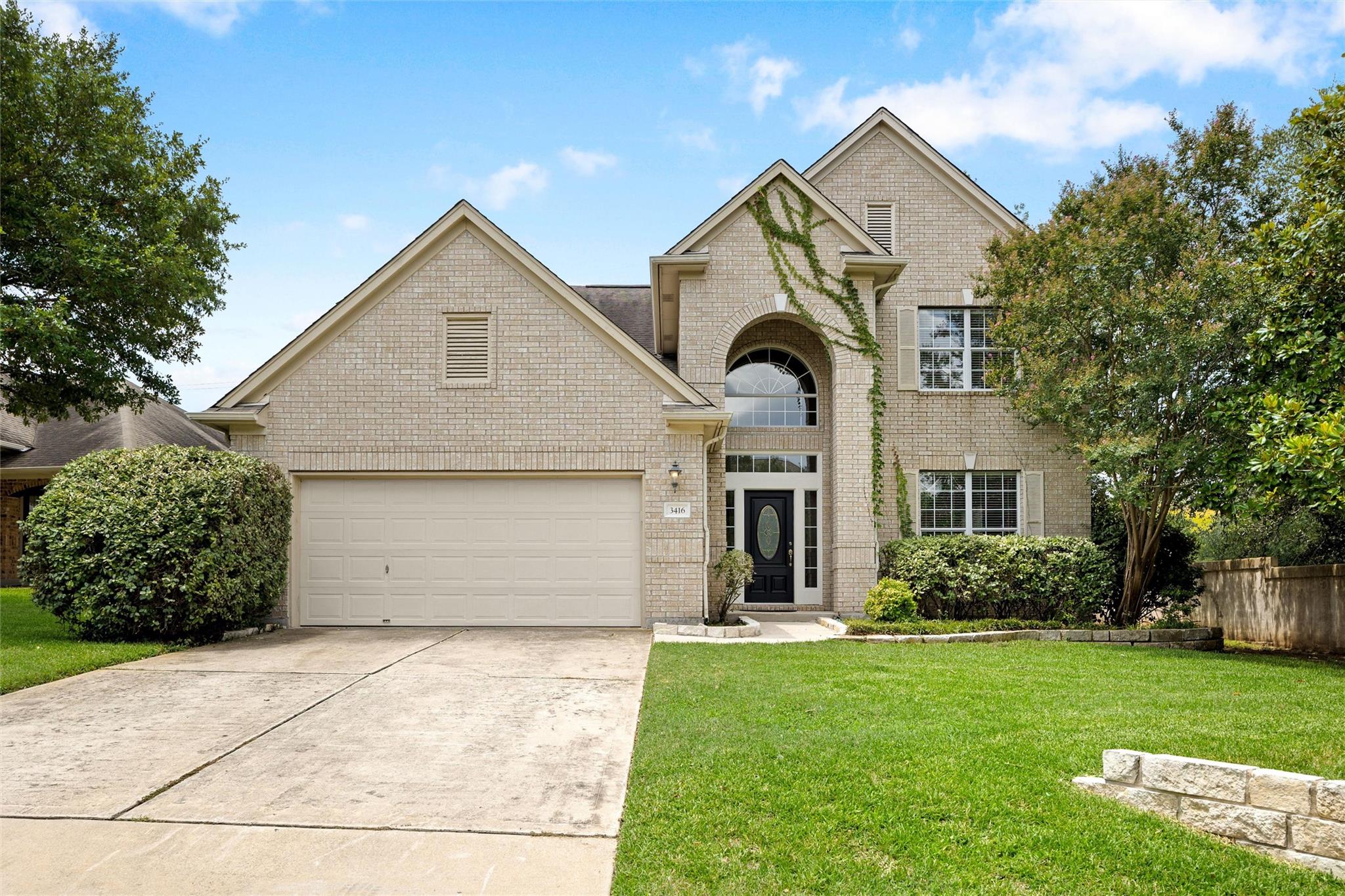 3416 Oxsheer DR