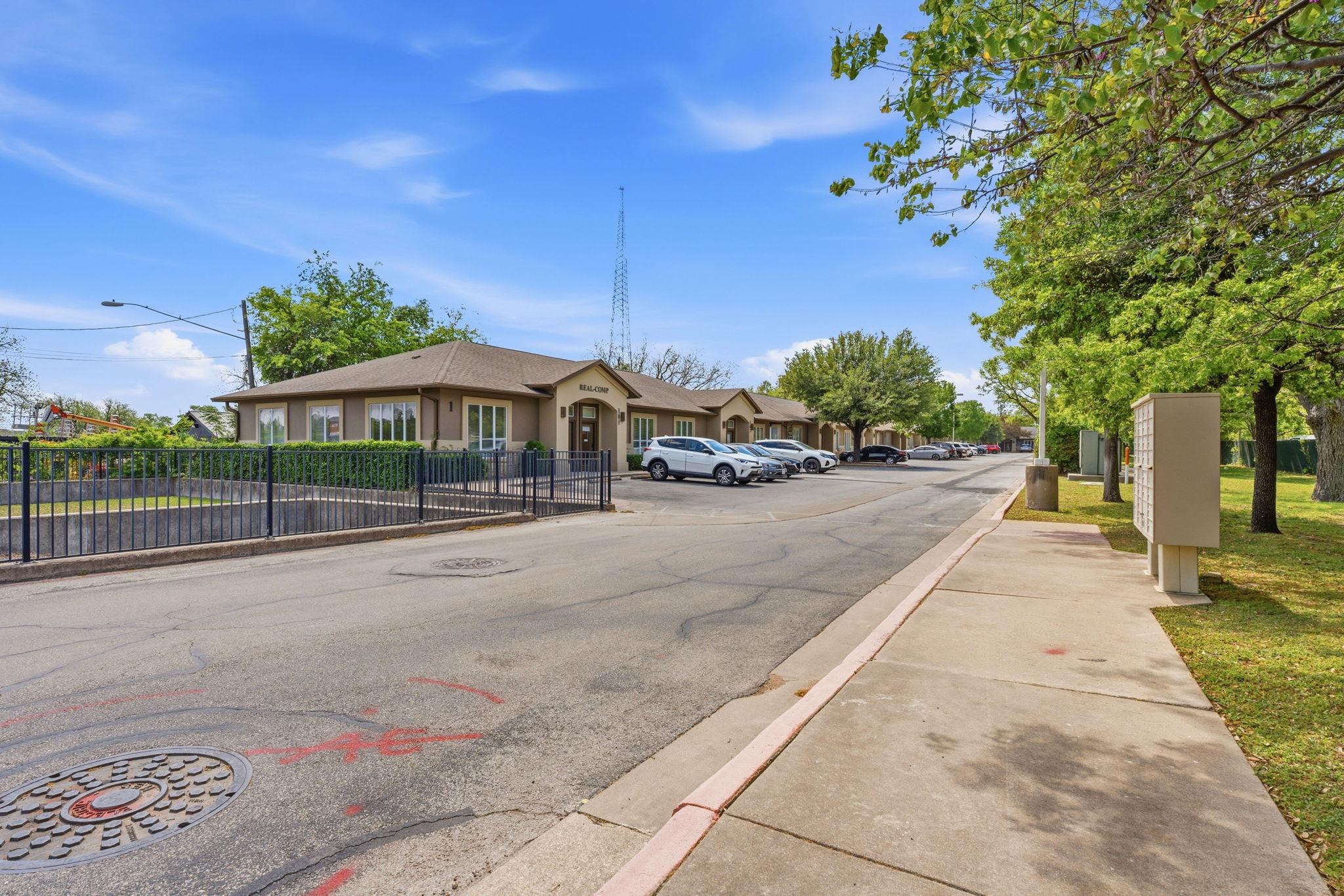 13284 Pond Springs RD