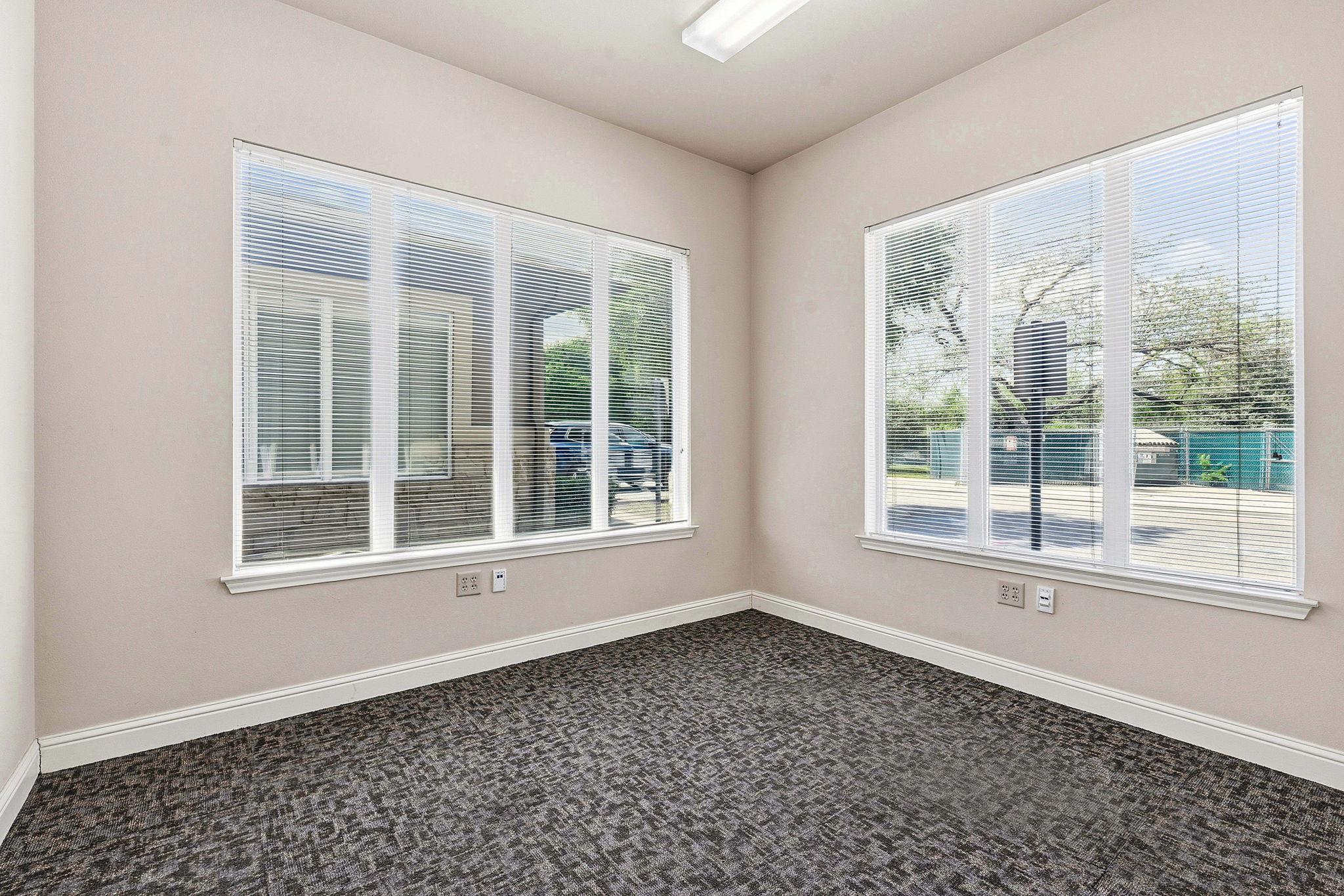 13284 Pond Springs RD