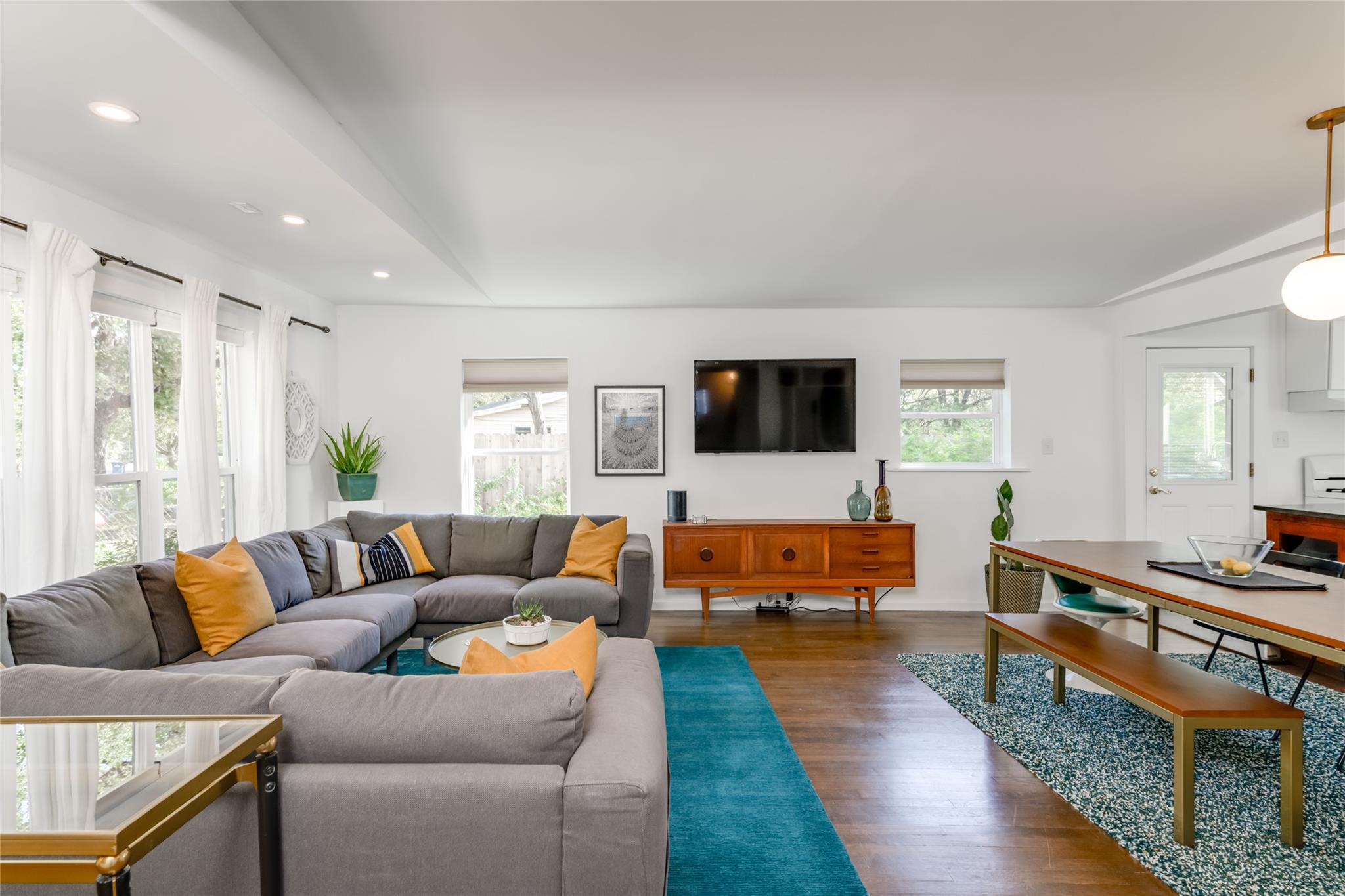 5323 Downs DR, Austin