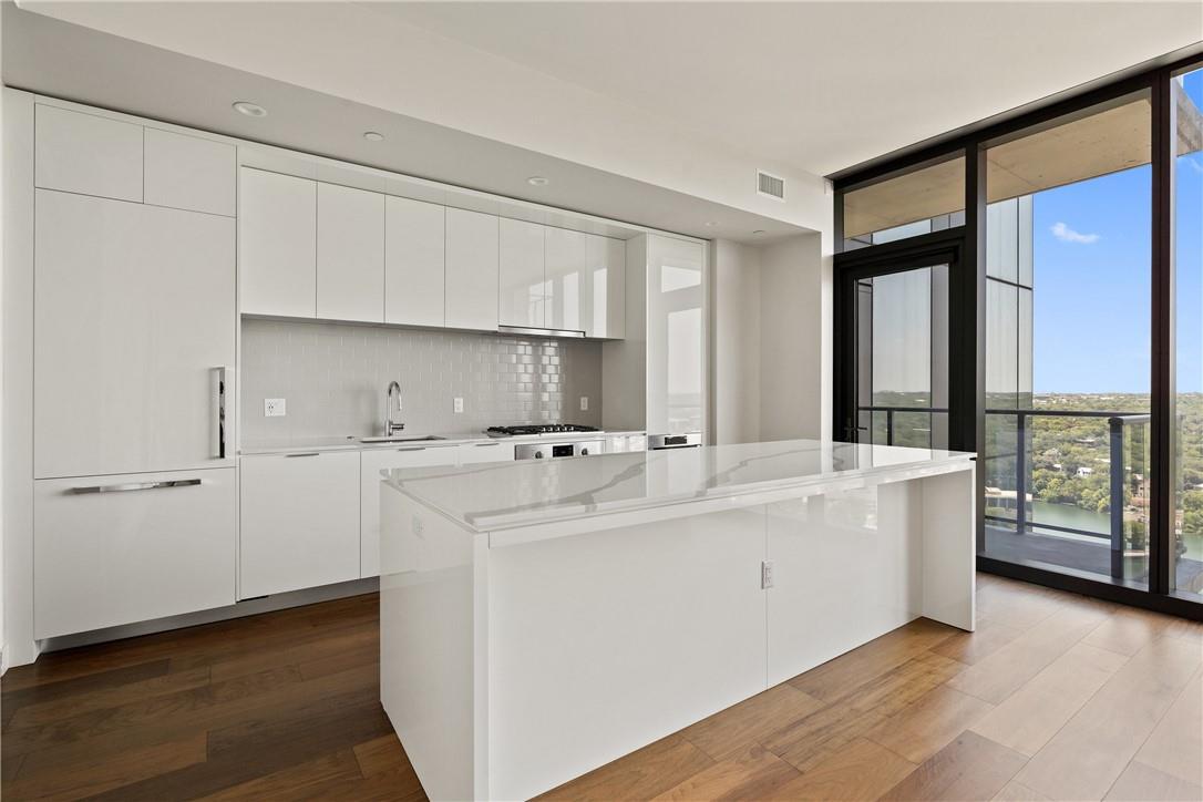 44 East Ave # 2011