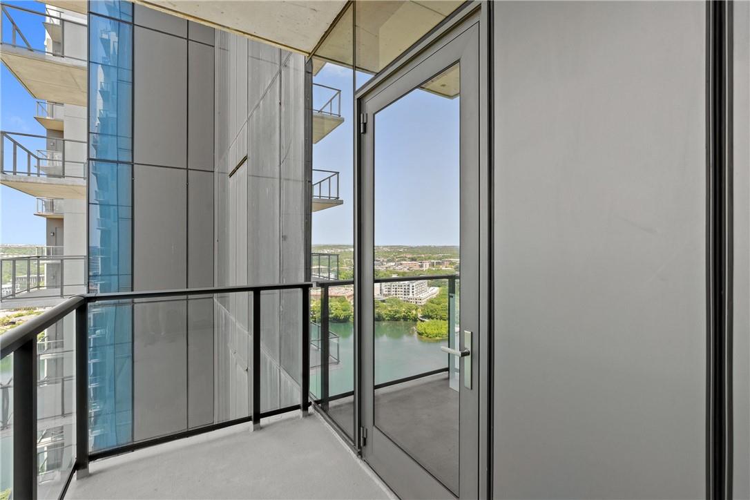 44 East Ave # 2011