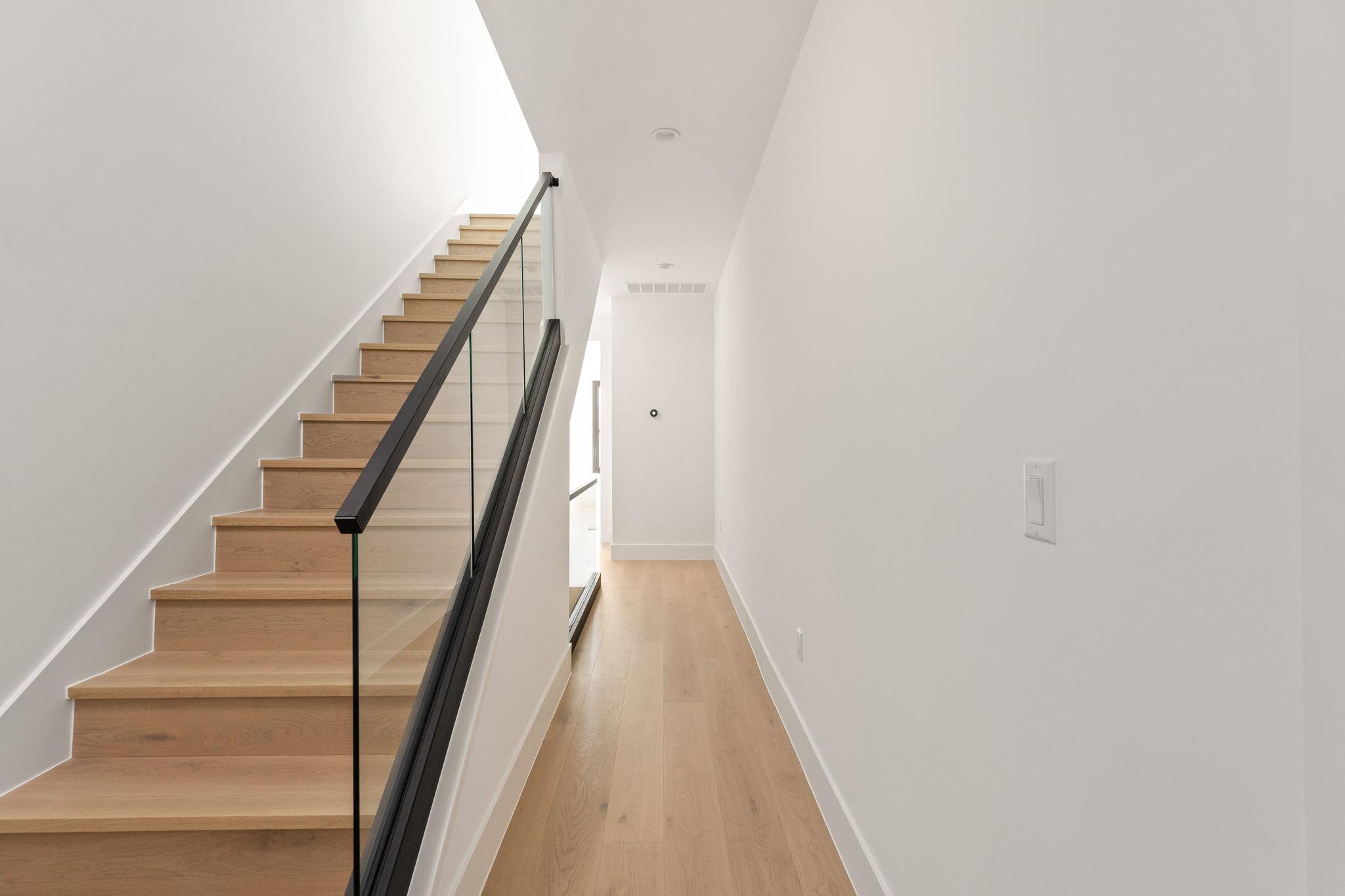 1610 Harvey # 2