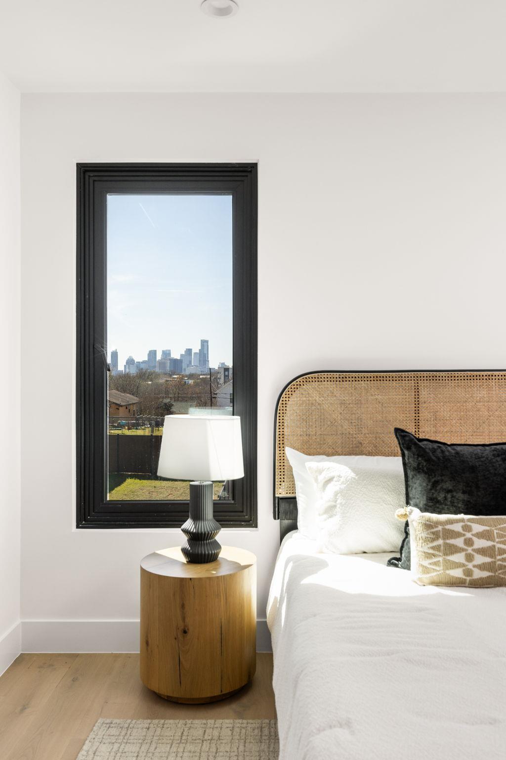 1610 Harvey # 2