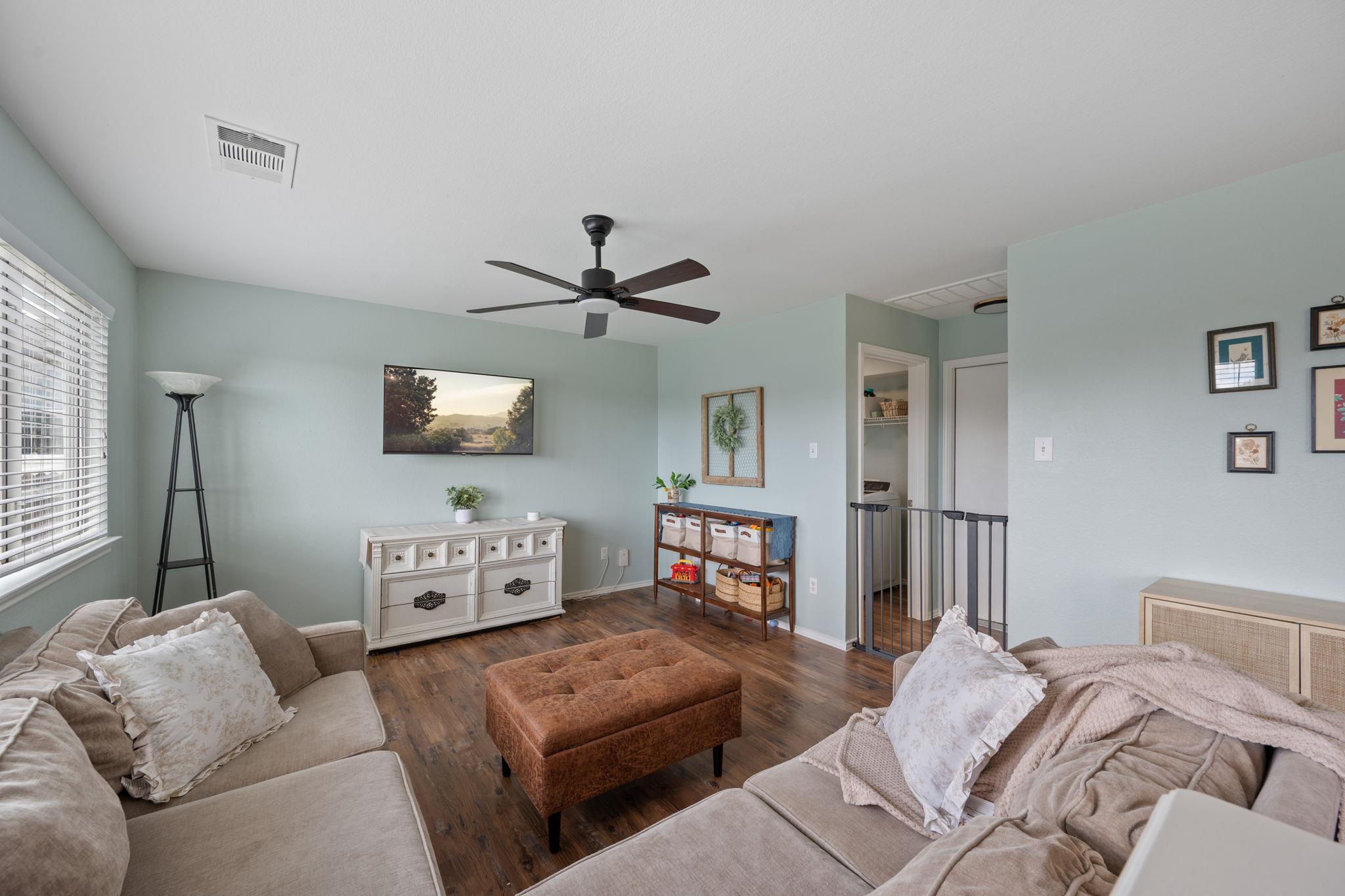 14908 Earl Grey LN