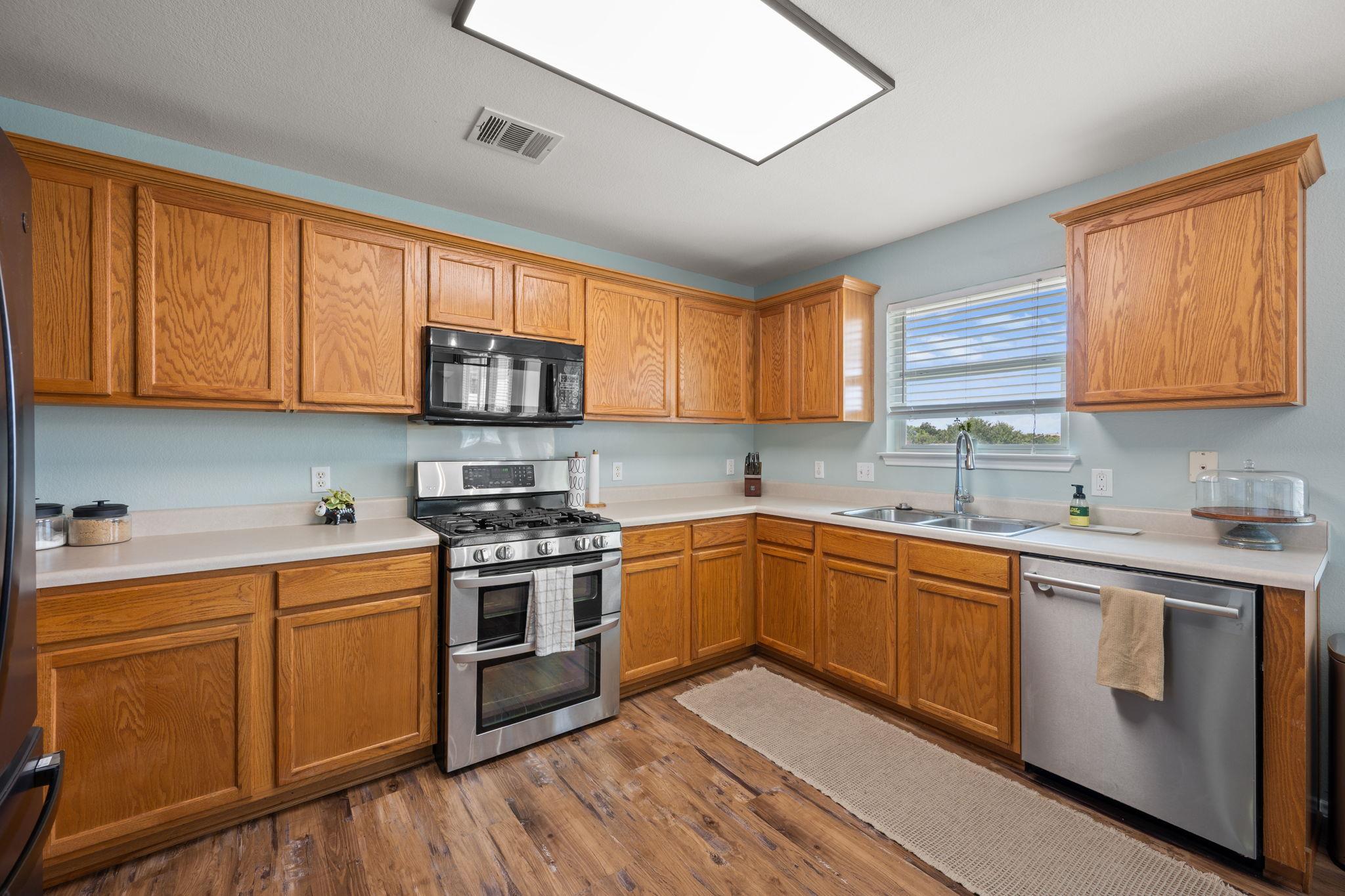 14908 Earl Grey LN