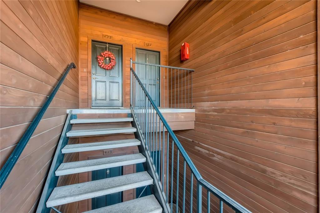 300 San Gabriel Village BLVD # 424