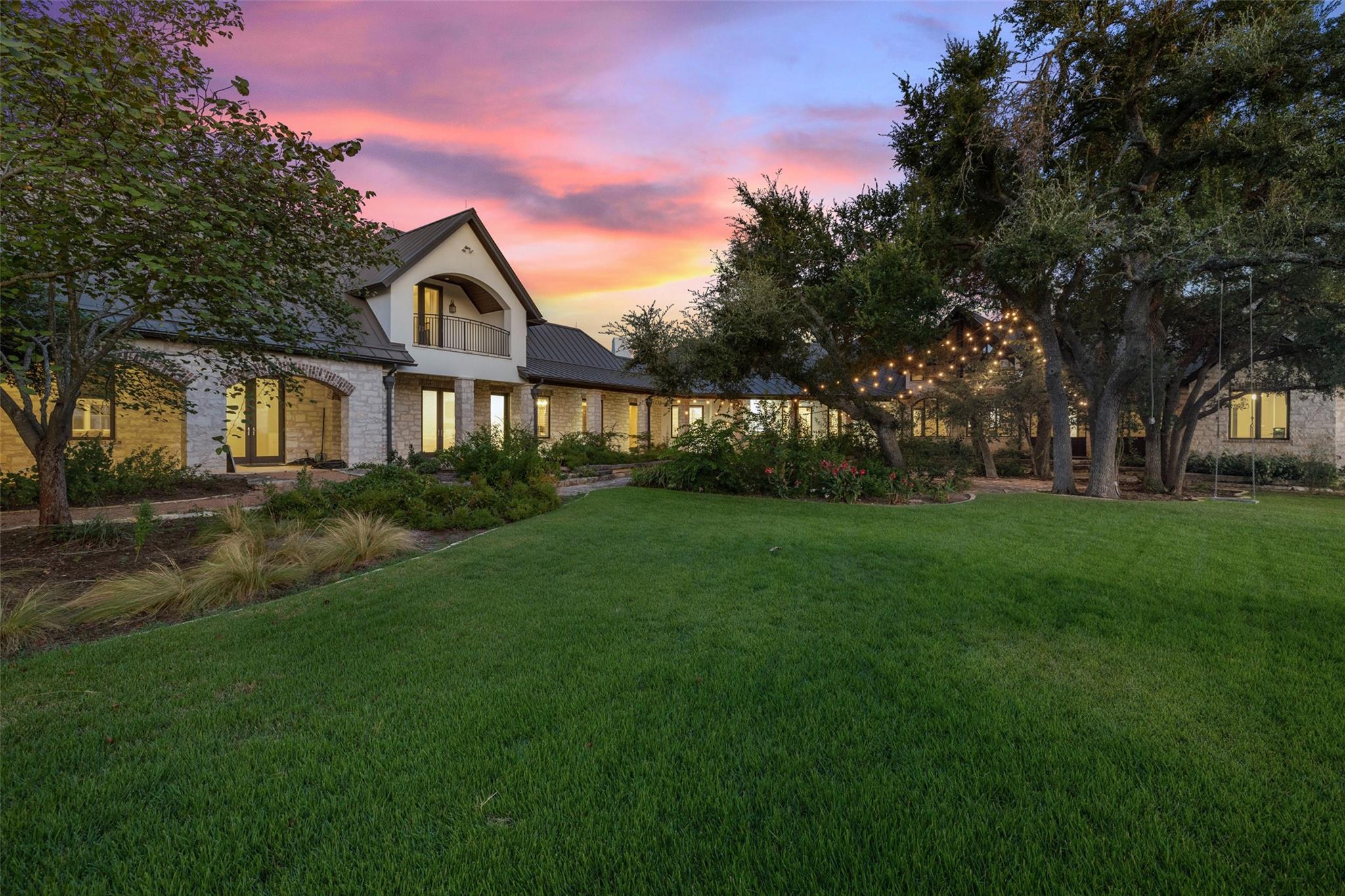 16400 Hamilton Pool RD