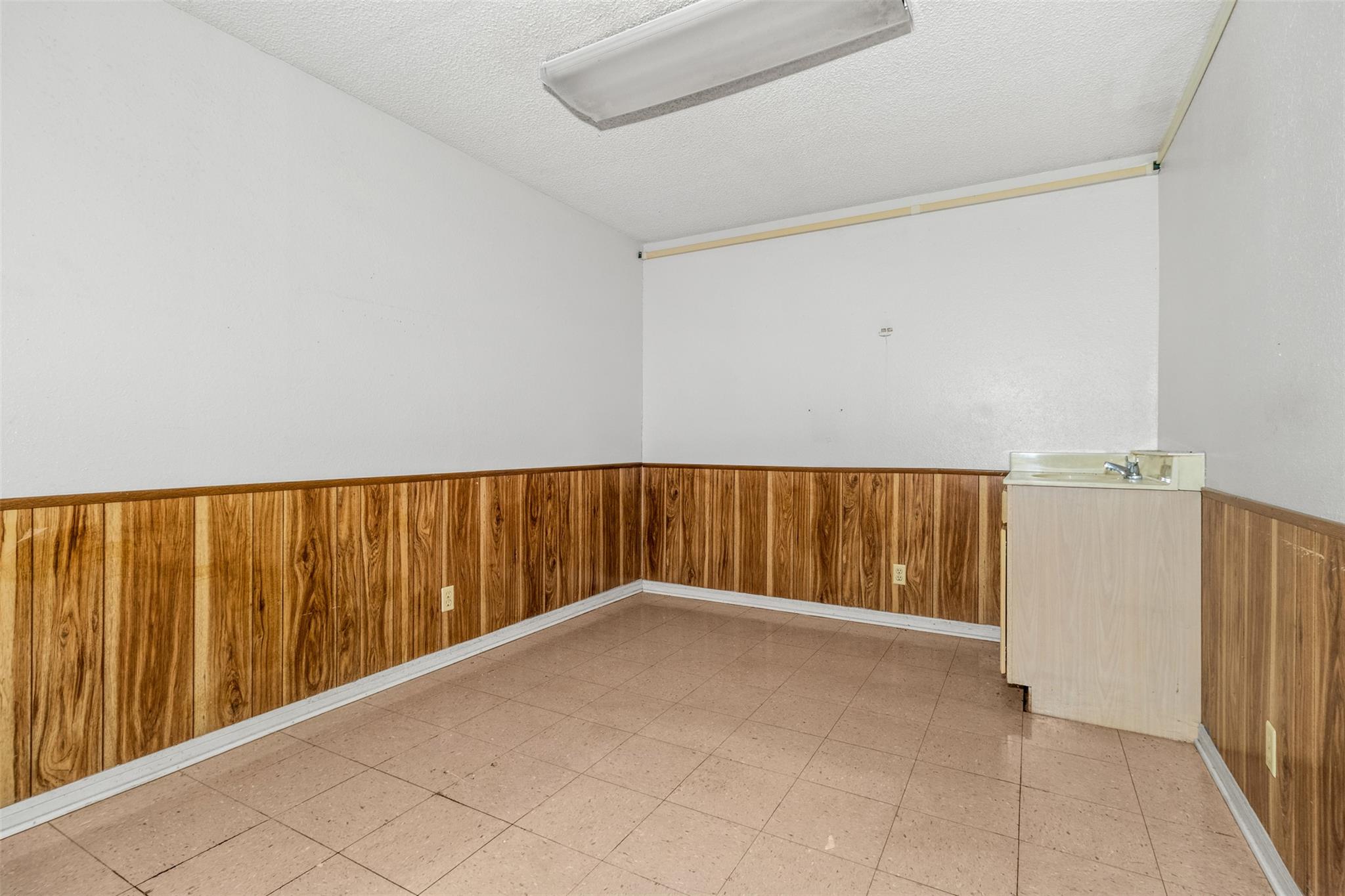 2900 Trimmier RD