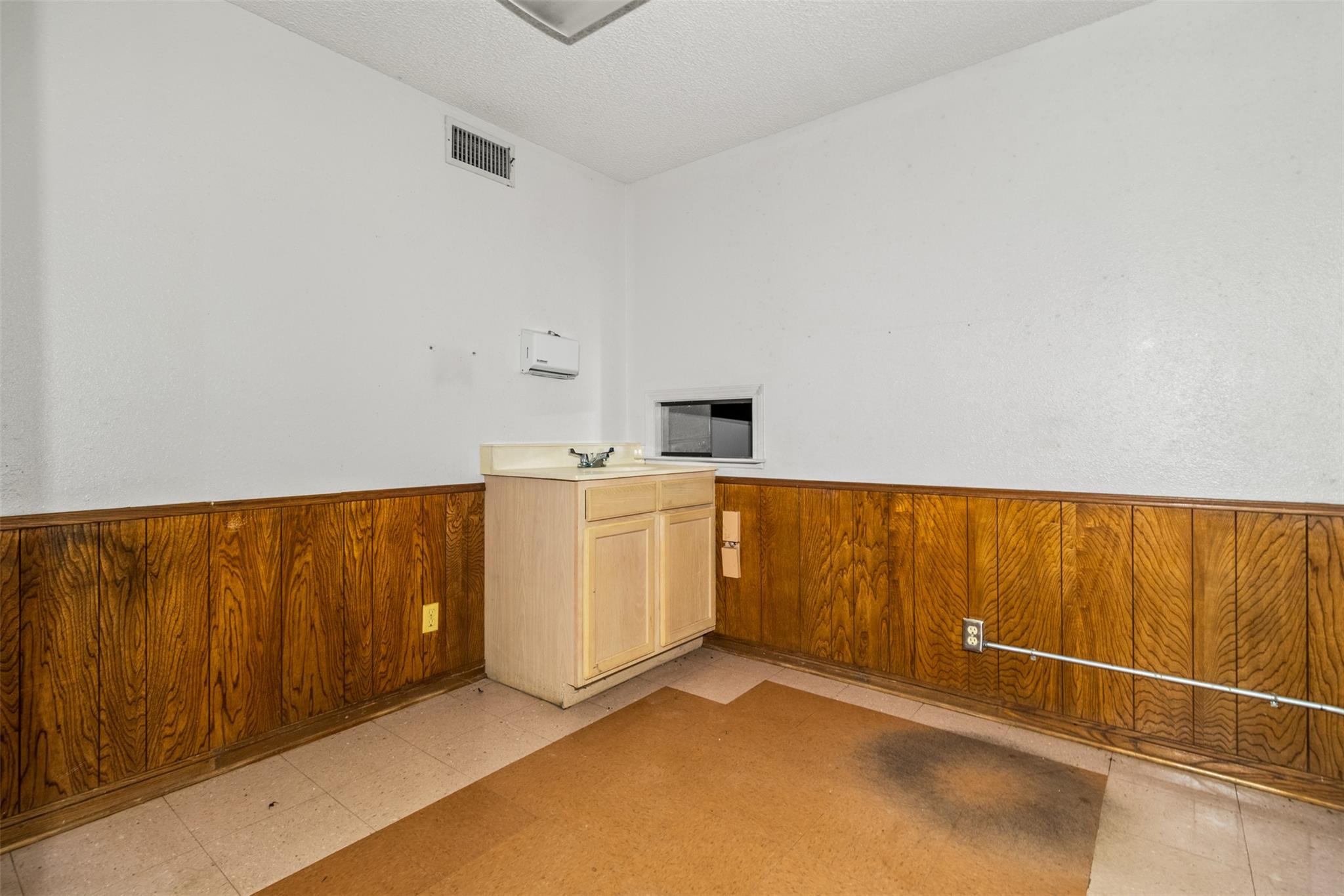 2900 Trimmier RD