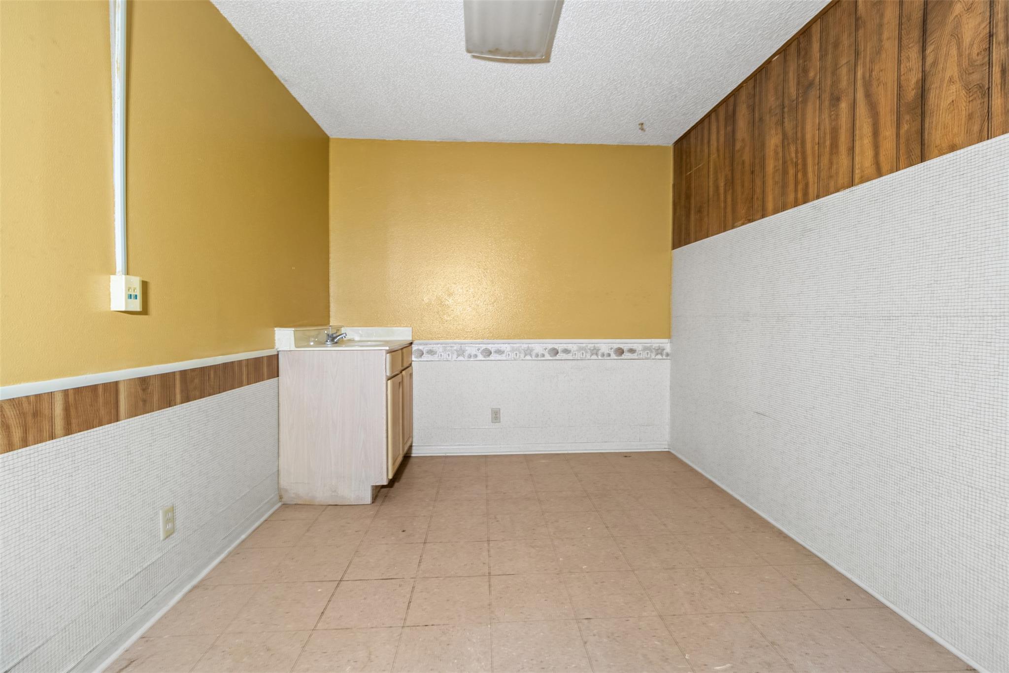 2900 Trimmier RD