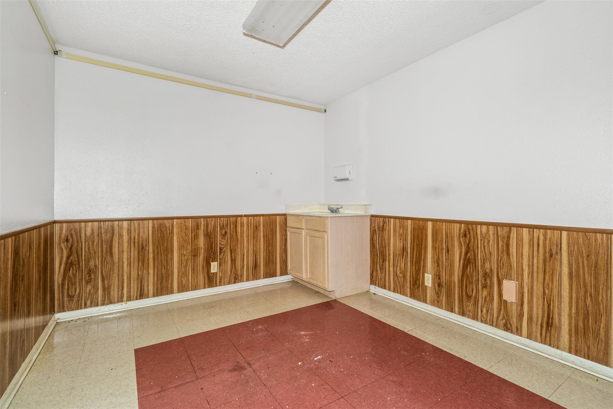 2900 Trimmier RD