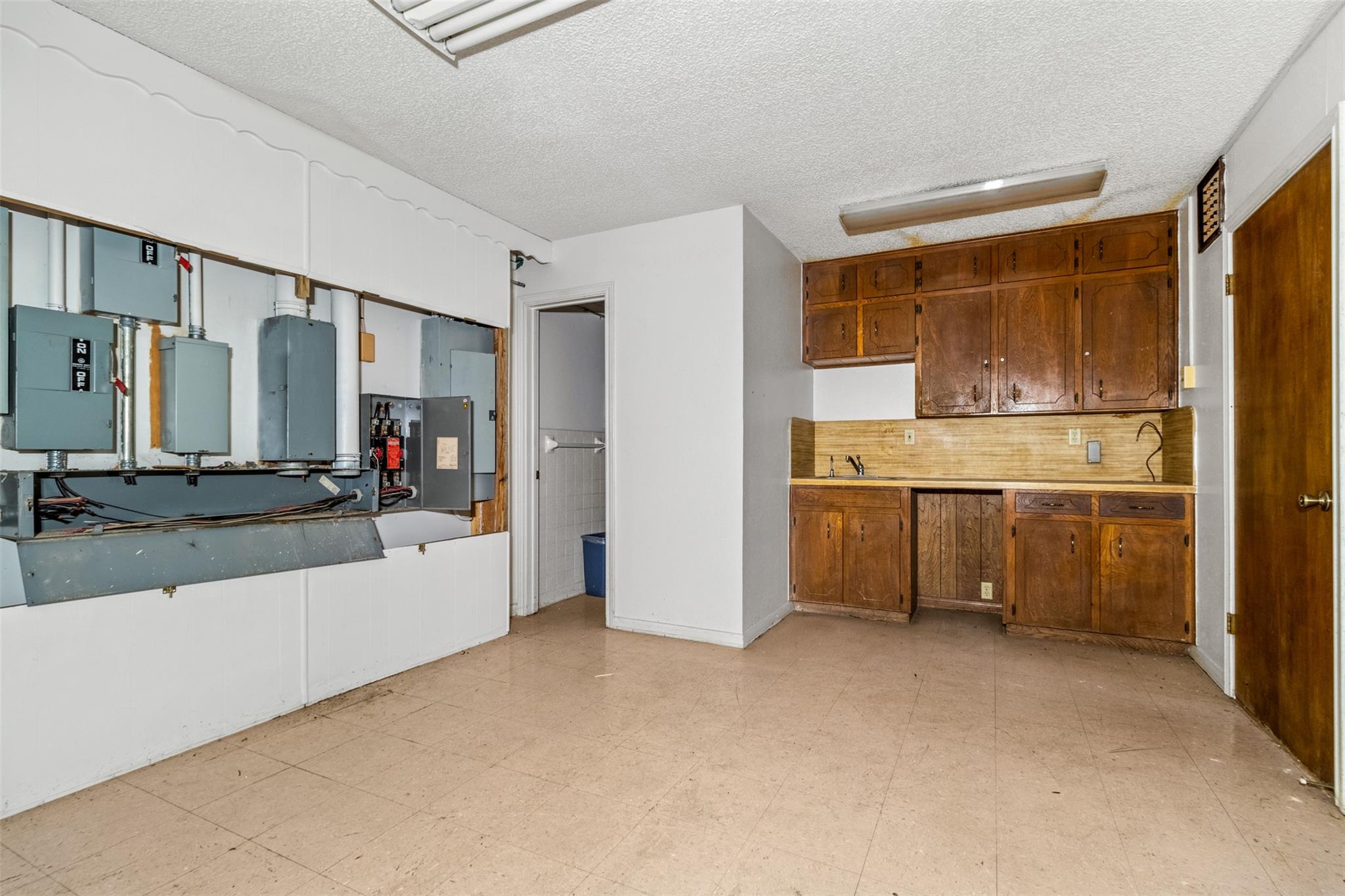 2900 Trimmier RD